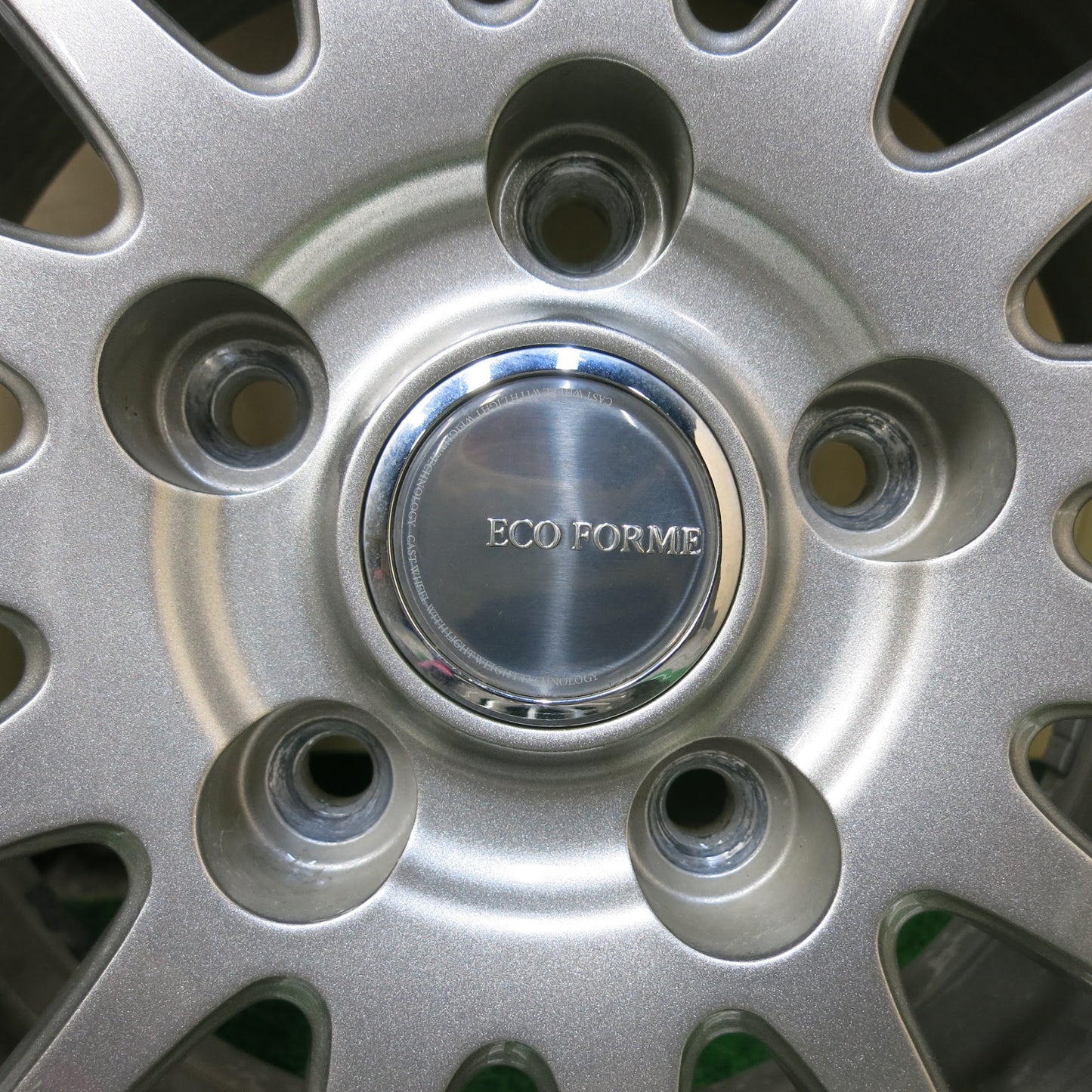[送料無料]バリ溝！19年！9分★スタッドレス 185/65R15 ヨコハマ アイスガード iG50 プラス ECO FORME エコフォルム 15インチ PCD114.3/5H★3032907ヒス