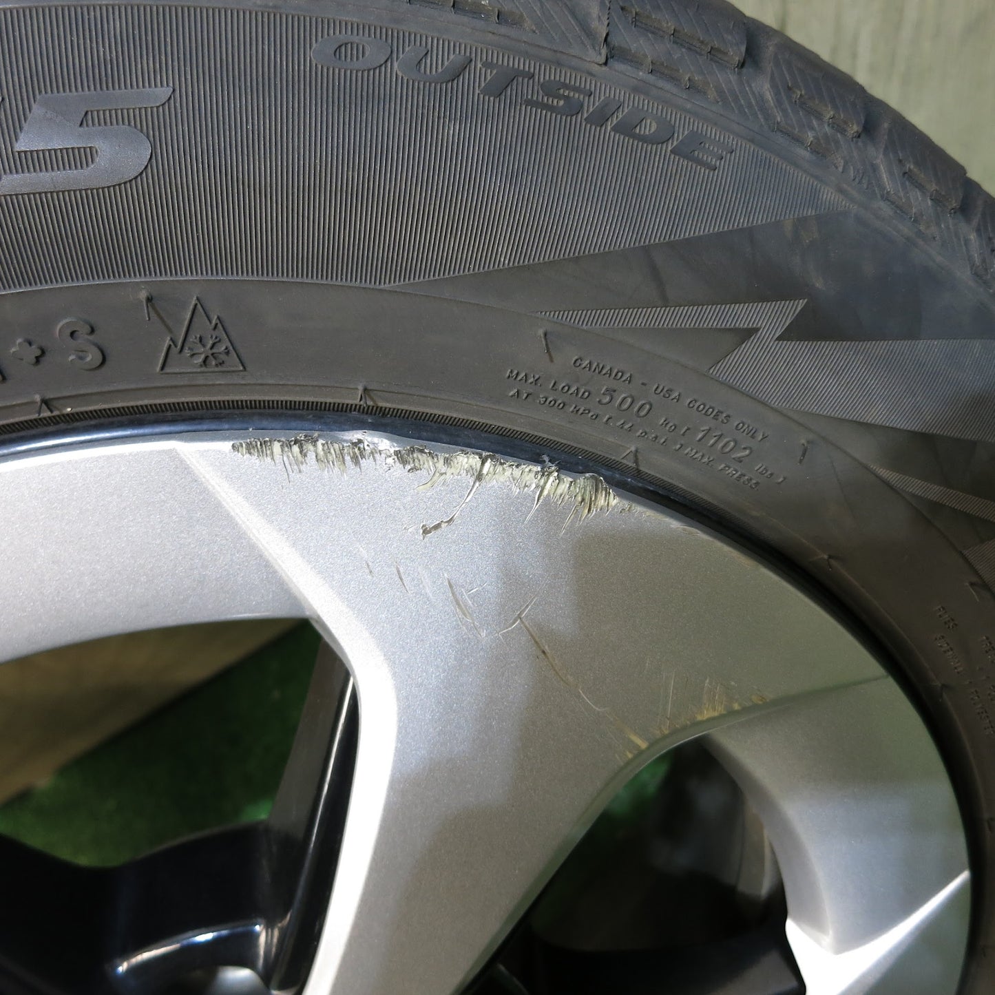 [送料無料]4本価格★トヨタ 30系 プリウス 純正 175/65R15 スタッドレス ピレリ アイスアシンメトリコ プラス 15インチ PCD100/5H★3042615Hス