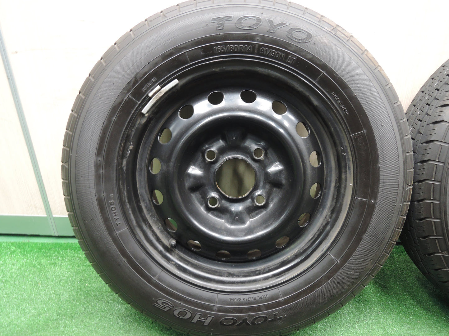 [送料無料]バリ溝！9.5分★日産 バネット 純正 スチール 165/80R14 91/90N トーヨー H05 14インチ PCD114.3/4H★3110202HAノ