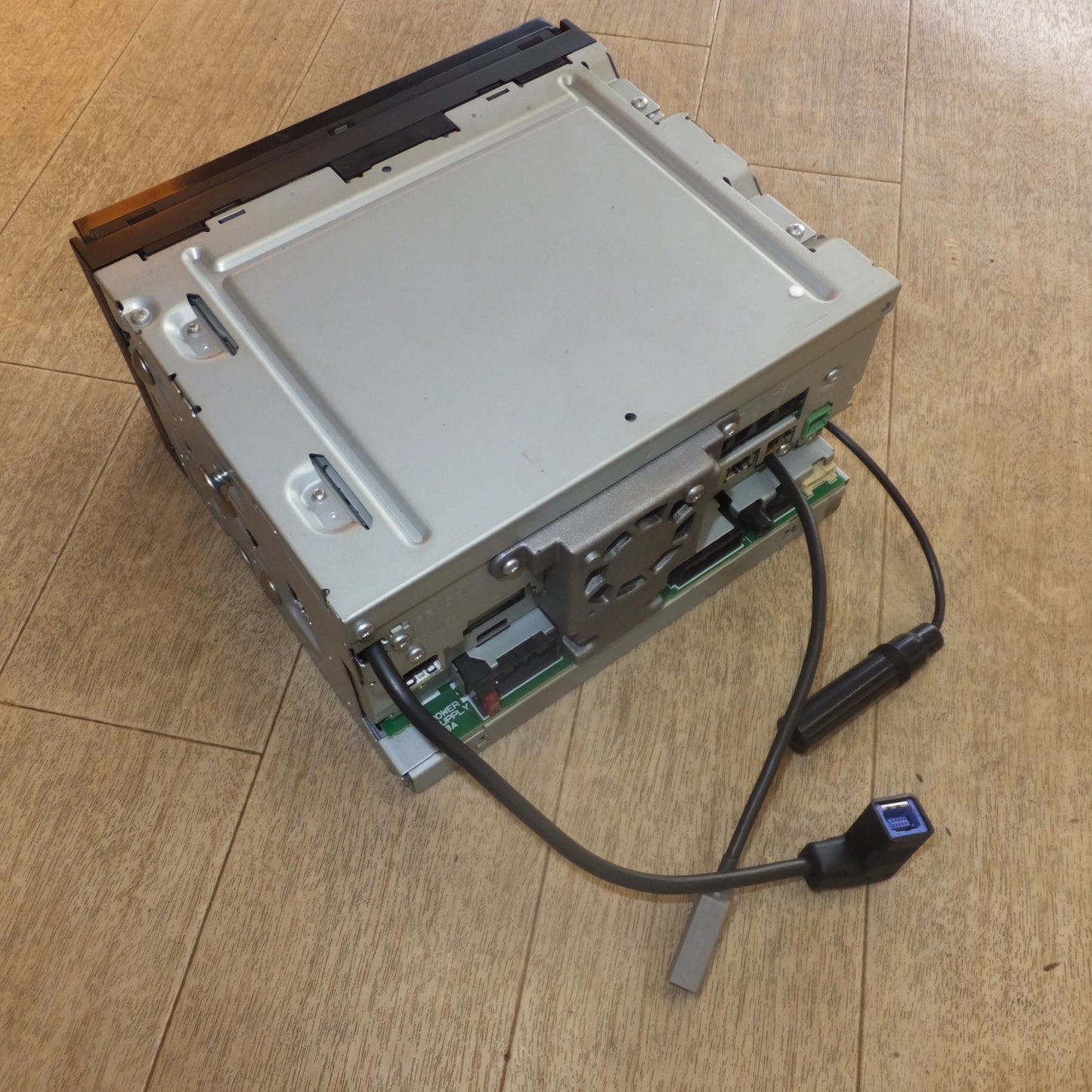 [送料無料]★カロッツェリア carrozzeria HDD AVナビゲーションシステム AVIC-ZH0999 パイオニア Pioneer★