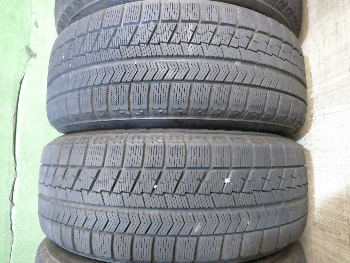 [送料無料]キレイ★BMW 等 205/60R16 スタッドレス AGA TAS ブリヂストン ブリザック VRX 16インチ PCD120/5H★3022405Hス