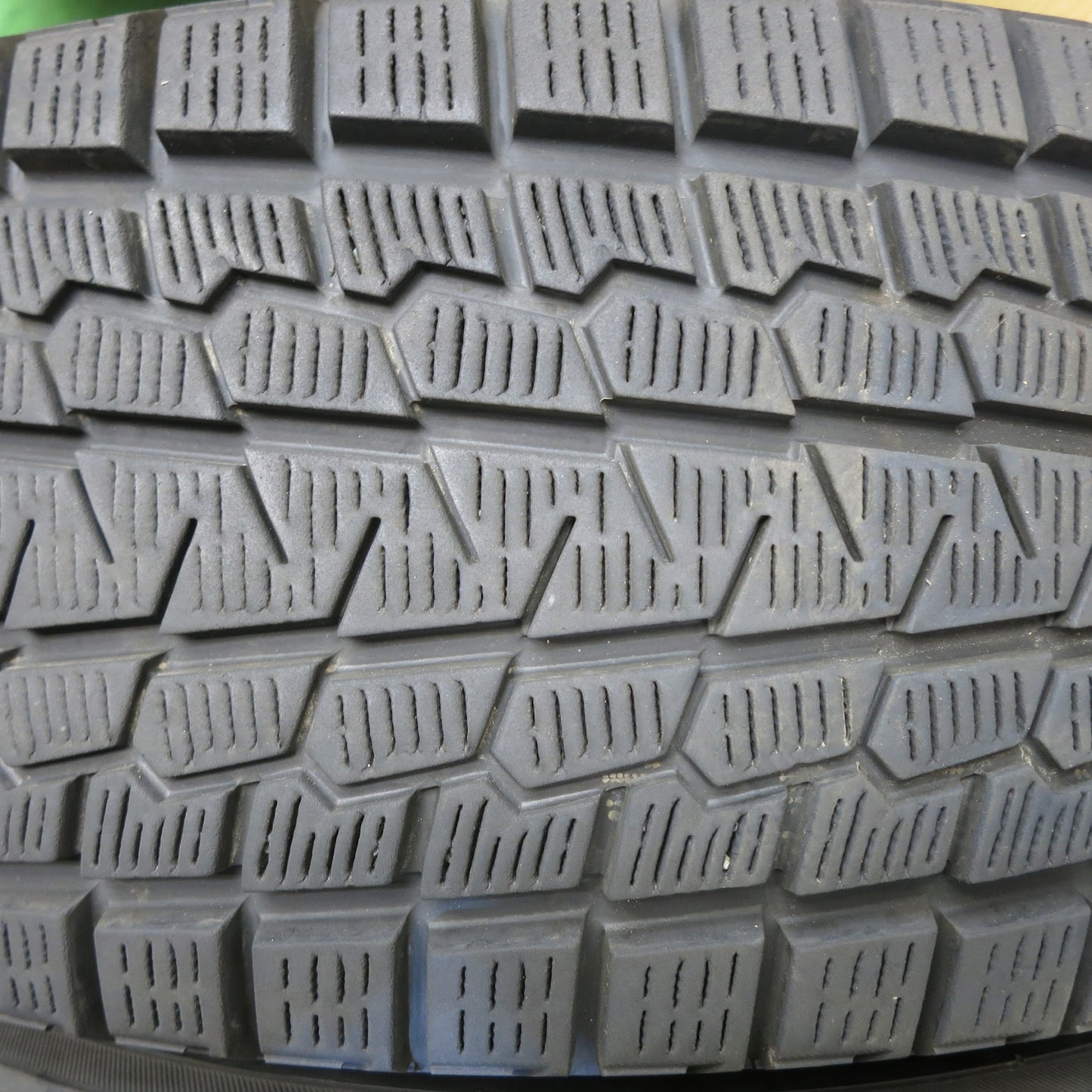 [送料無料]バリ溝！19年！キレイ！8.5分★スタッドレス 225/65R17 ヨコハマ アイスガード G075 GRASS グラス 17インチ PCD114.3/5H★3061310Hス