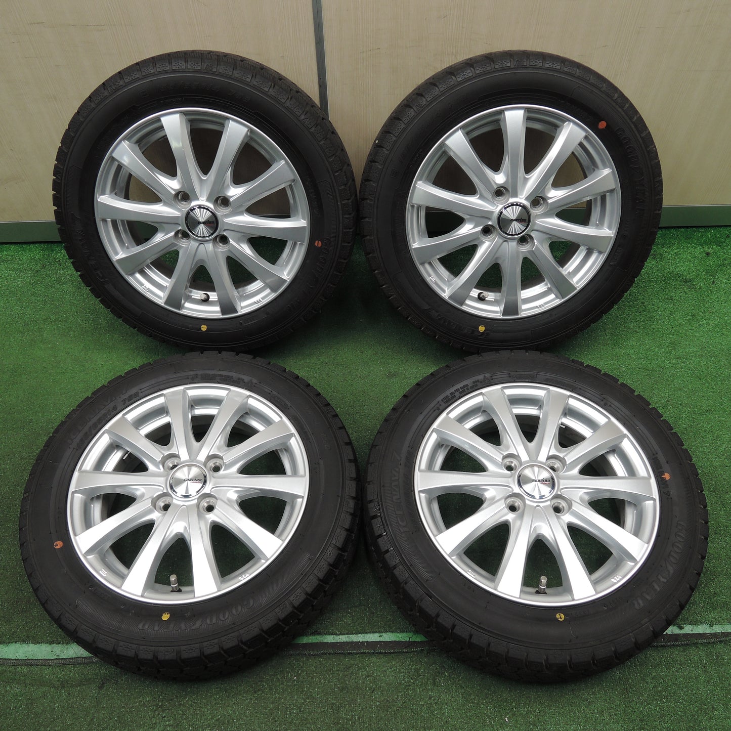 *送料無料*バリ溝！21年！キレイ！9分★スタッドレス 155/65R14 グッドイヤー アイスナビ7 ravrion RS01 ラブリオン 14インチ PCD100/4H★4010903TNス