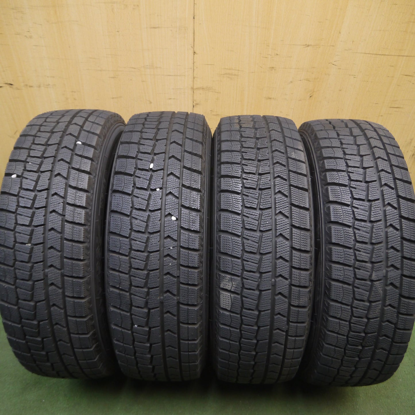 *送料無料*バリ溝！21年！キレイ！ほぼ10分★スタッドレス 175/65R14 ダンロップ ウインターマックス WM02 TIRADO Eta LA STRADA 14インチ PCD100/4H★4011001Hス