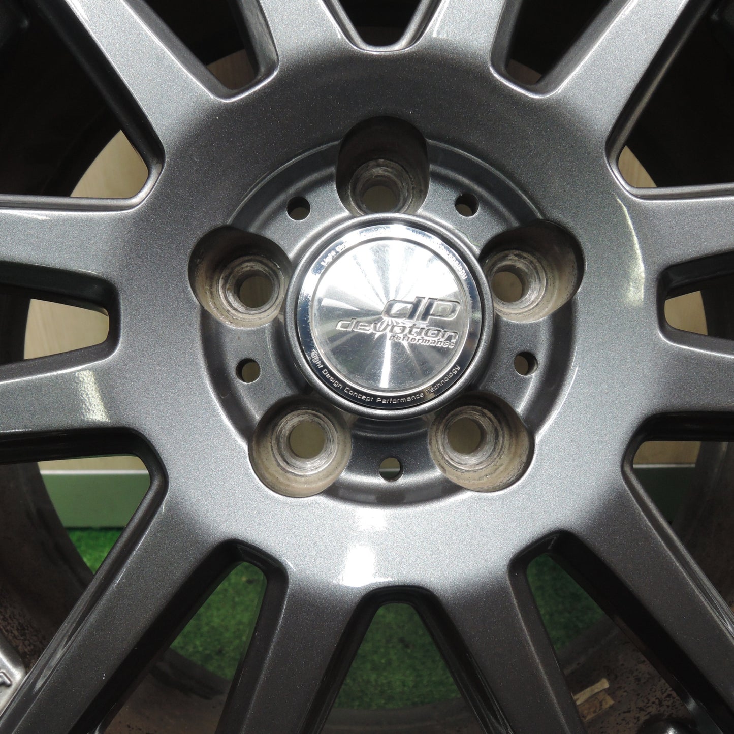 *送料無料* バリ溝！キレイ！9.5分★スタッドレス 205/60R16 ダンロップ ウインターマックス WM01 dp devotion 16インチ PCD100/5H★4021311TNス