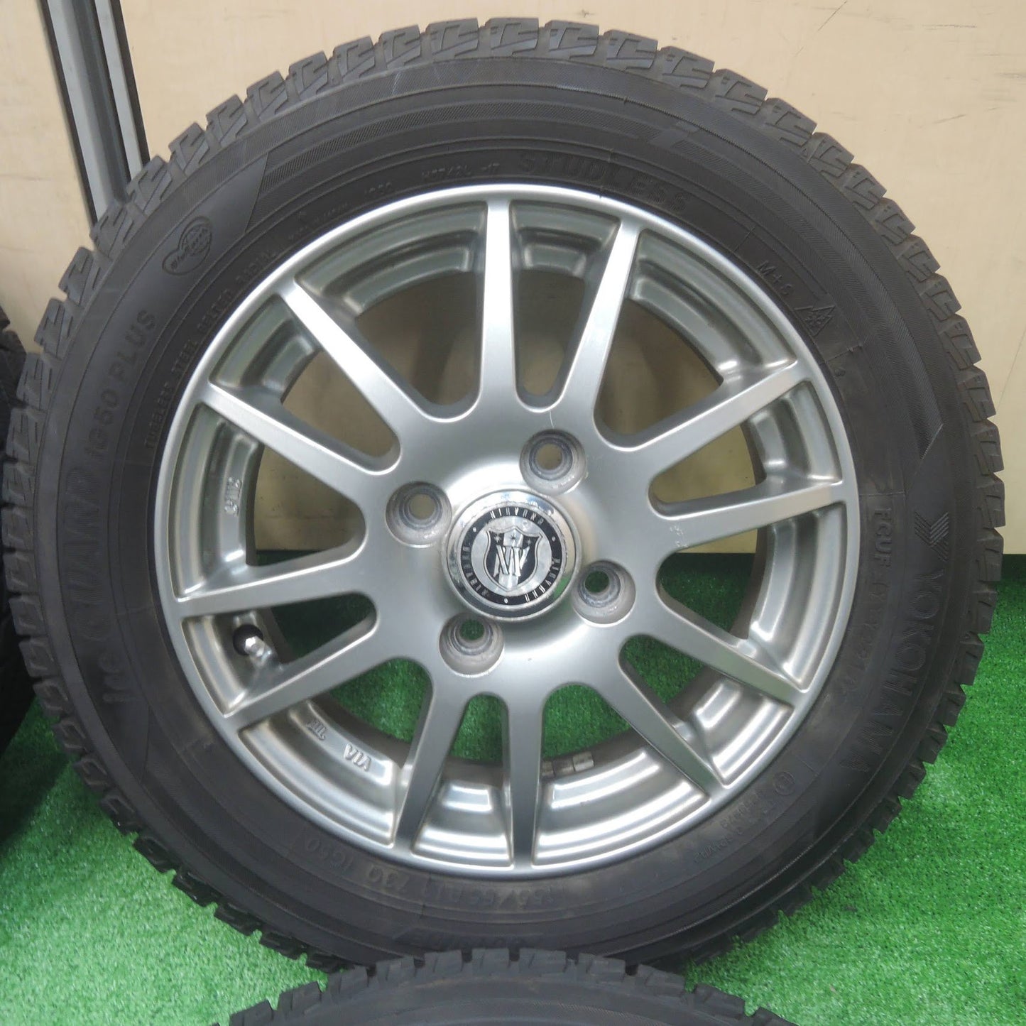 [送料無料] バリ溝！キレイ！9.5分★スタッドレス 155/65R13 ヨコハマ アイスガード iG50 プラス NIRVANA NV PCD100/4H★3112003SYス