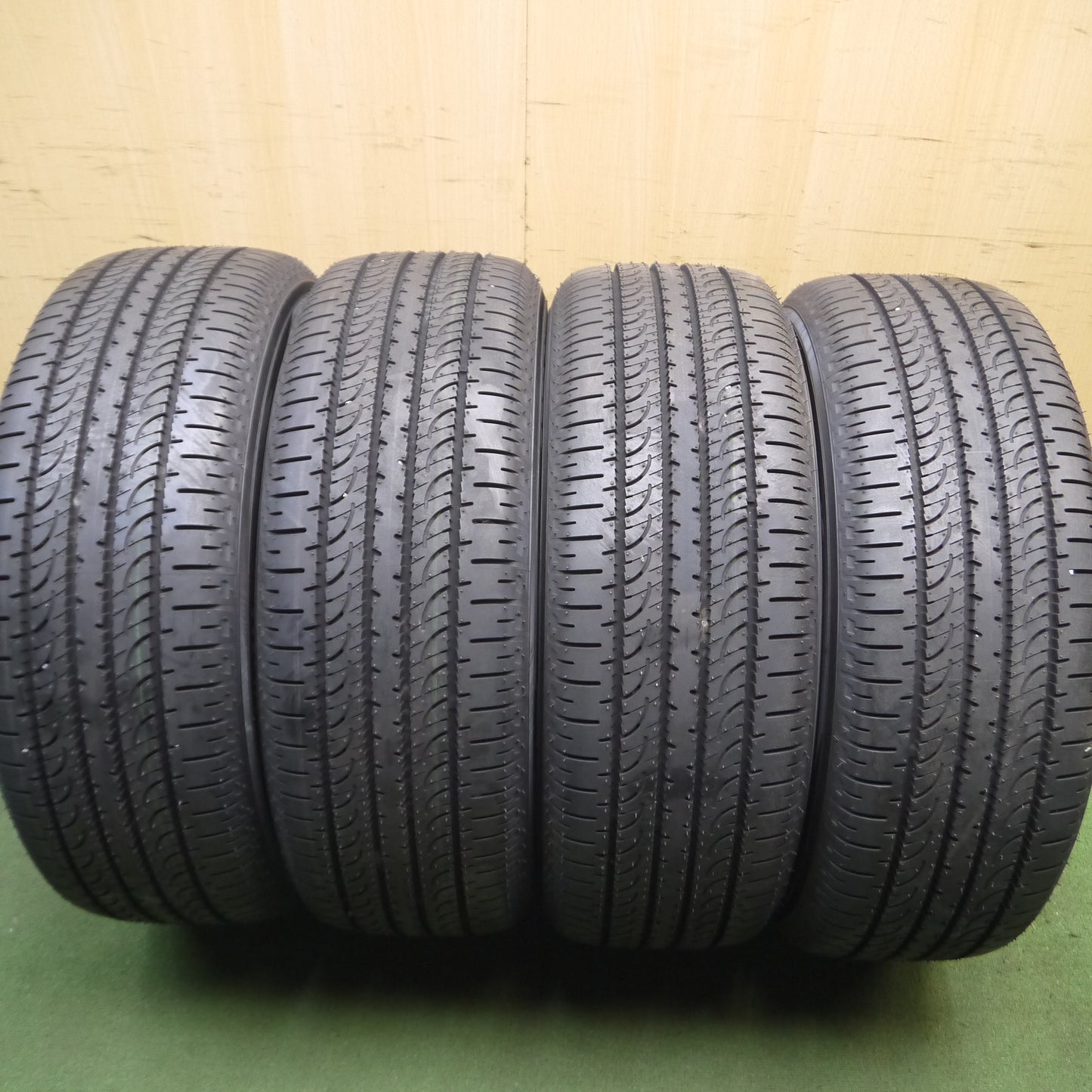 *送料無料*新車外し！23年★三菱 デリカ D:5 純正 225/55R18 ヨコハマ ジオランダー SUV G055 G055E D5 PCD114.3/5H★4011909Hノ