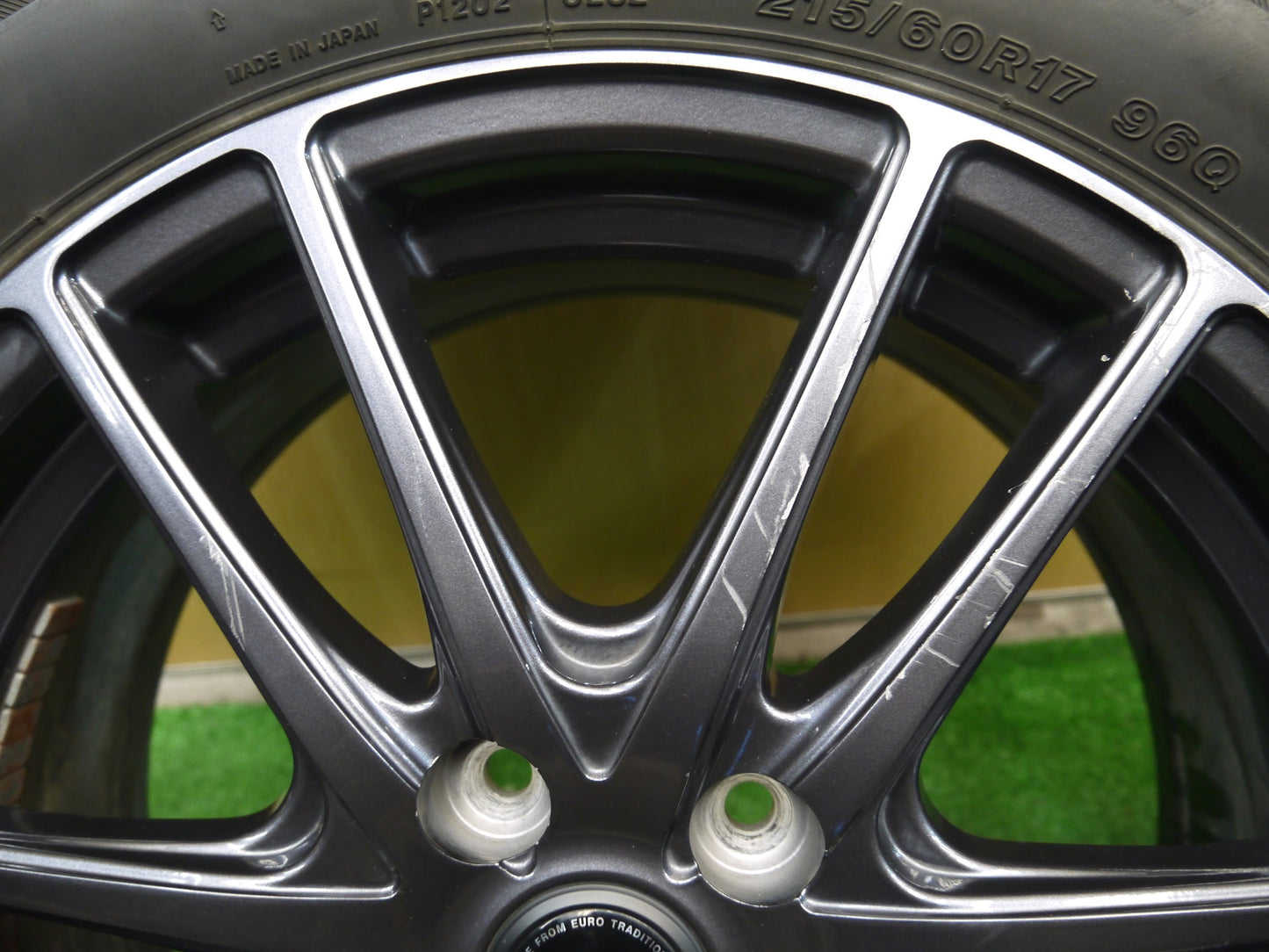 [送料無料]4本価格！18年★スタッドレス 215/60R17 アイスエスポルテ WAREN HOT STUFF ヴァーレン 17インチ PCD114.3/5H★2121311クス