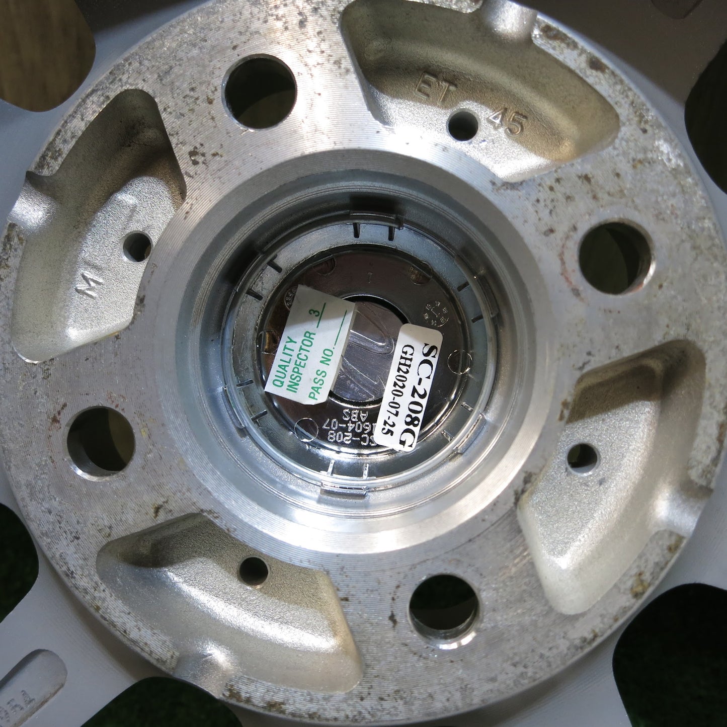 [送料無料]バリ溝！20年！キレイ！9.5分★スタッドレス 185/60R15 インターステート DURATION30 STRANGER ストレンジャー 15インチ PCD100/4H★3042805Hス