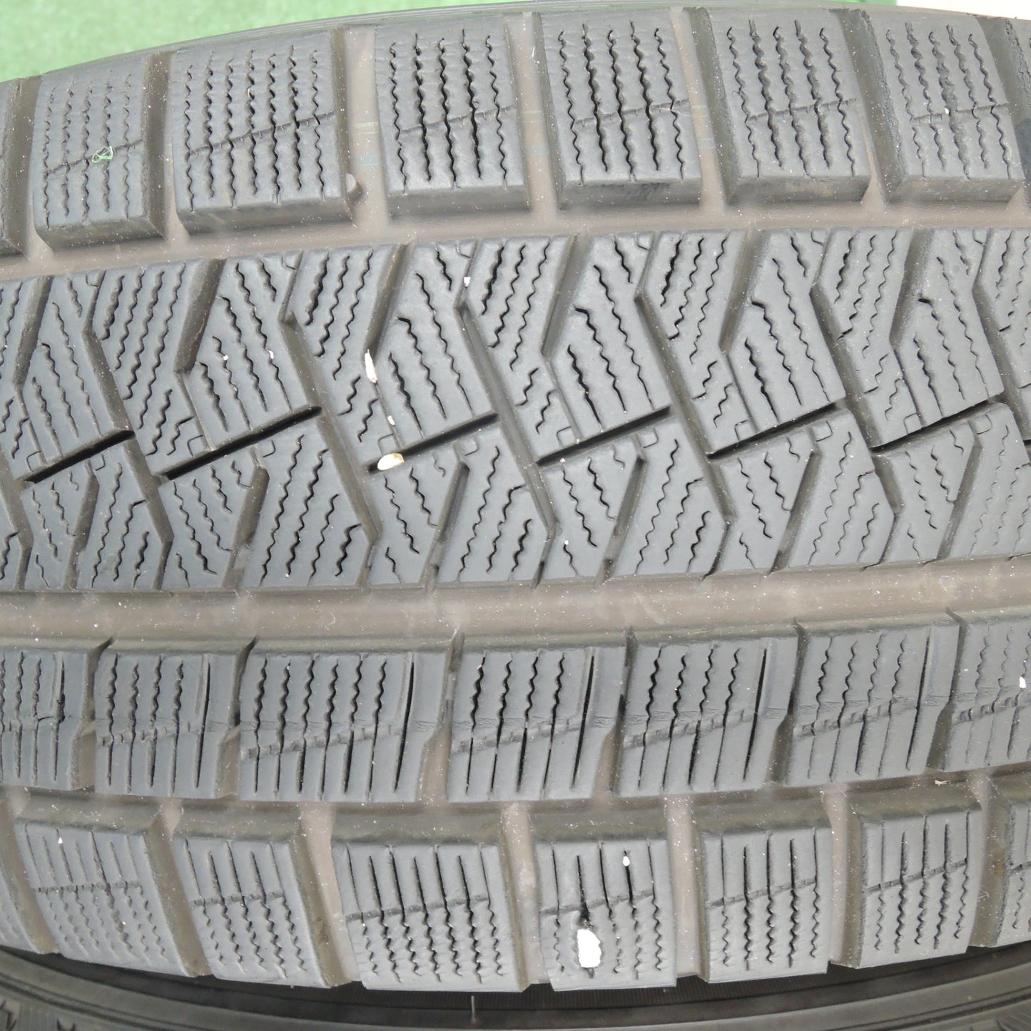 *送料無料* バリ溝！20年！キレイ！9分★スタッドレス 225/65R17 ピレリ アイスアシンメトリコ プラス epsdon LA STRADA PCD114.3/5H★4030107TNス