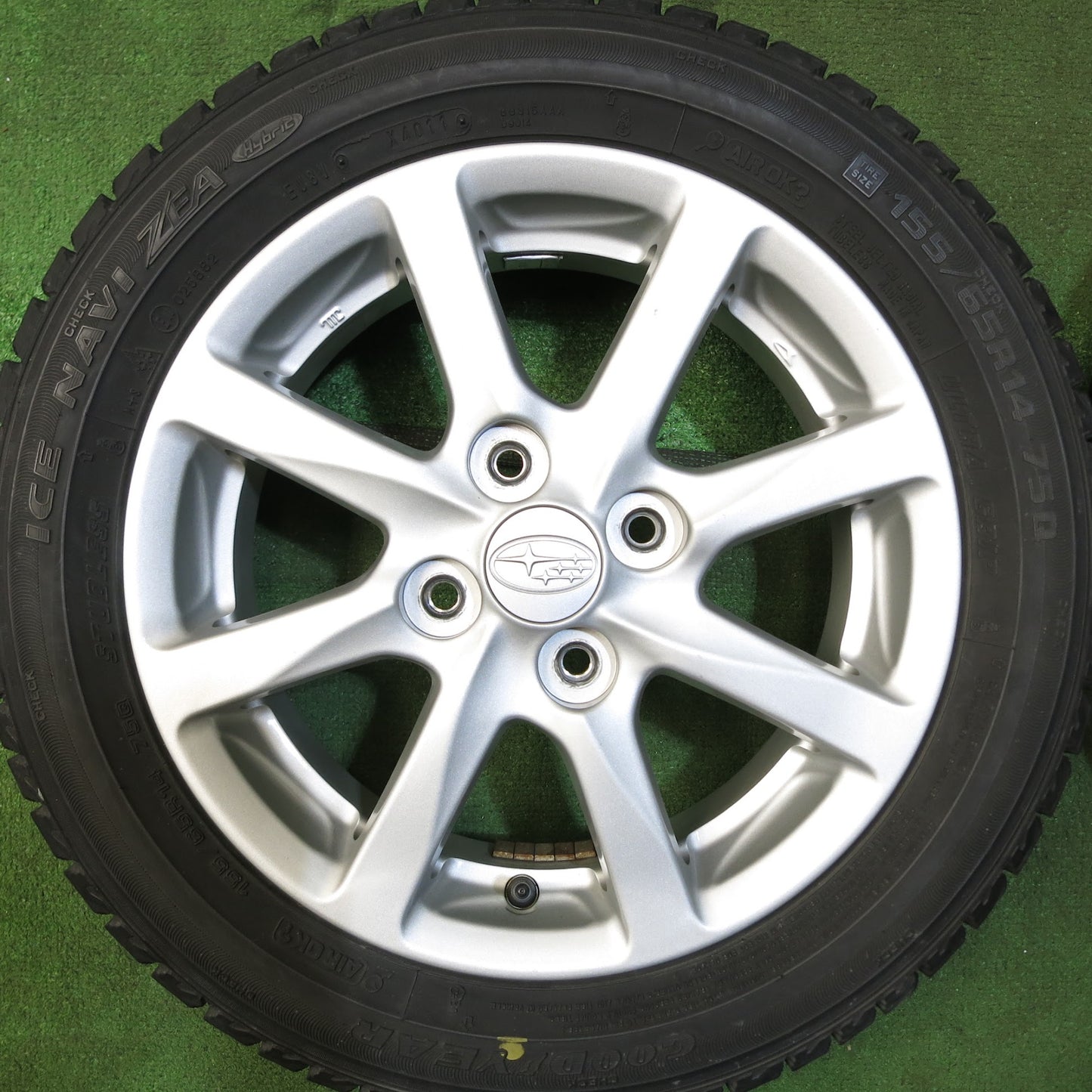 [送料無料]4本価格★スバル タント ムーブ 等 純正 155/65R14 スタッドレス グッドイヤー アイスナビ ZEA 14インチ PCD100/4H★3052313Hス