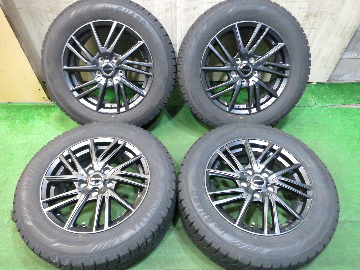 [送料無料]バリ溝！21年！キレイ！9.5分★スタッドレス 215/60R16 ヨコハマ アイスガード iG60 WAREN HOT STUFF ヴァーレン 16インチ PCD114.3/5H★3021511Hス