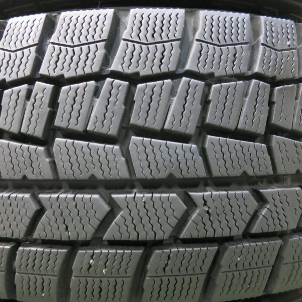 [送料無料]バリ溝！19年！キレイ！9.5分★スタッドレス 185/65R15 ダンロップ ウインターマックス WM02 G-SPEED Gスピード 15インチ PCD114.3/5H★3100909イス