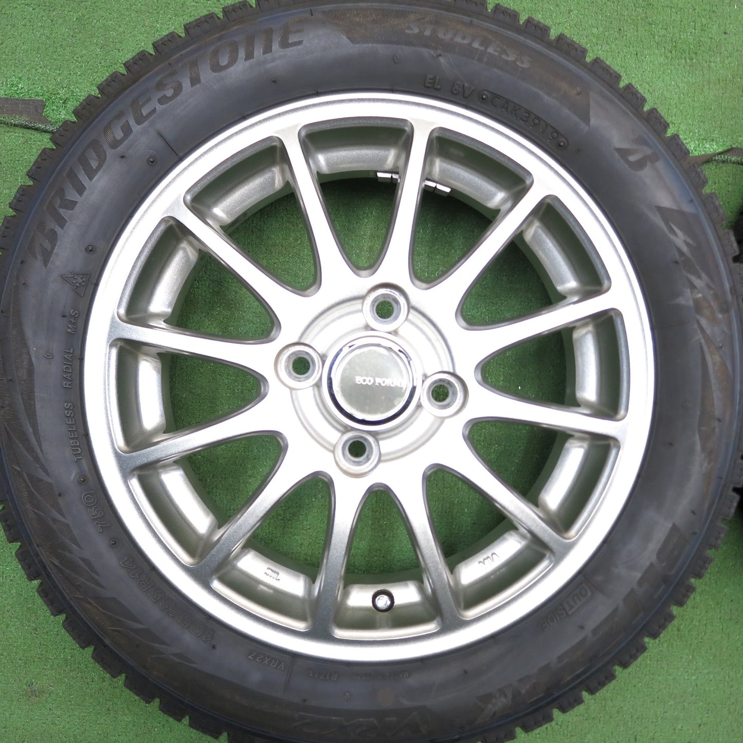 [送料無料]バリ溝！19年！キレイ！ほぼ10分★スタッドレス 155/65R14 ブリヂストン ブリザック VRX2 ECO FORME エコフォルム 14インチ PCD100/4H★3062304Hス