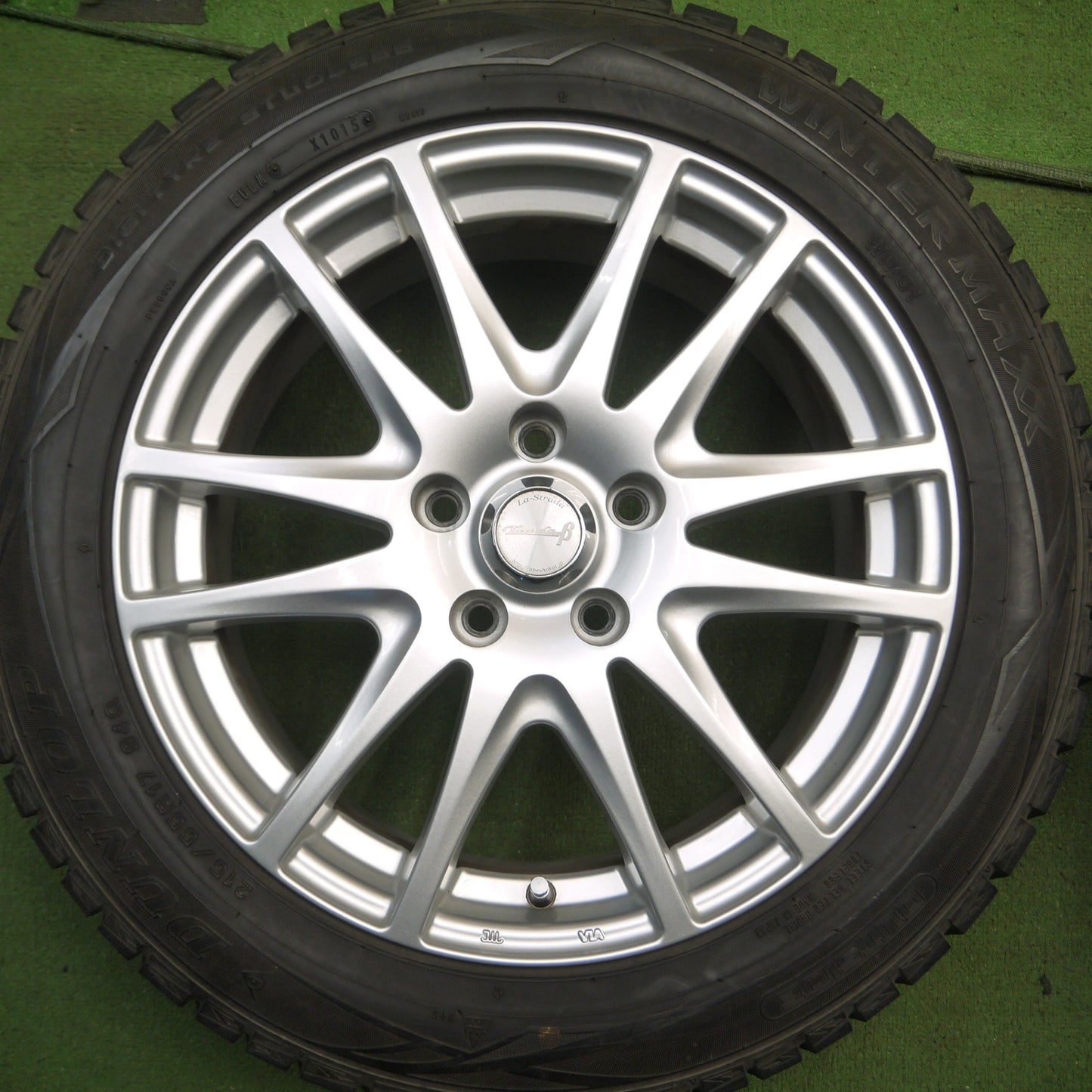 *送料無料* バリ溝！キレイ！9.5分★スタッドレス 215/55R17 ダンロップ ウインターマックス WM01 La-Strada Tiradoβ 阿部商会 PCD114.3/5H★4022604Hス