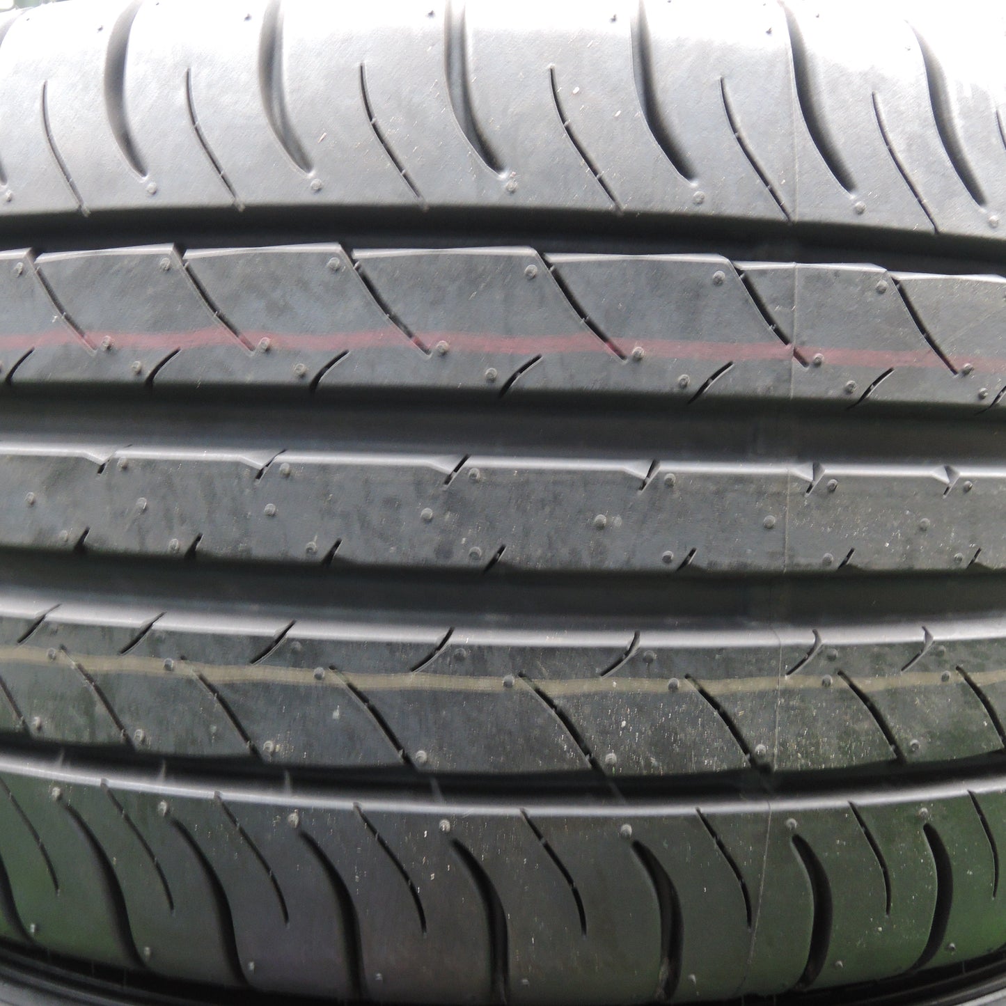 *送料無料*新車外し！23年★235/45R18 ダンロップ SPスポーツマックス 050 タイヤ 18インチ マークX カムリ レクサス 等★3120903HAノタ