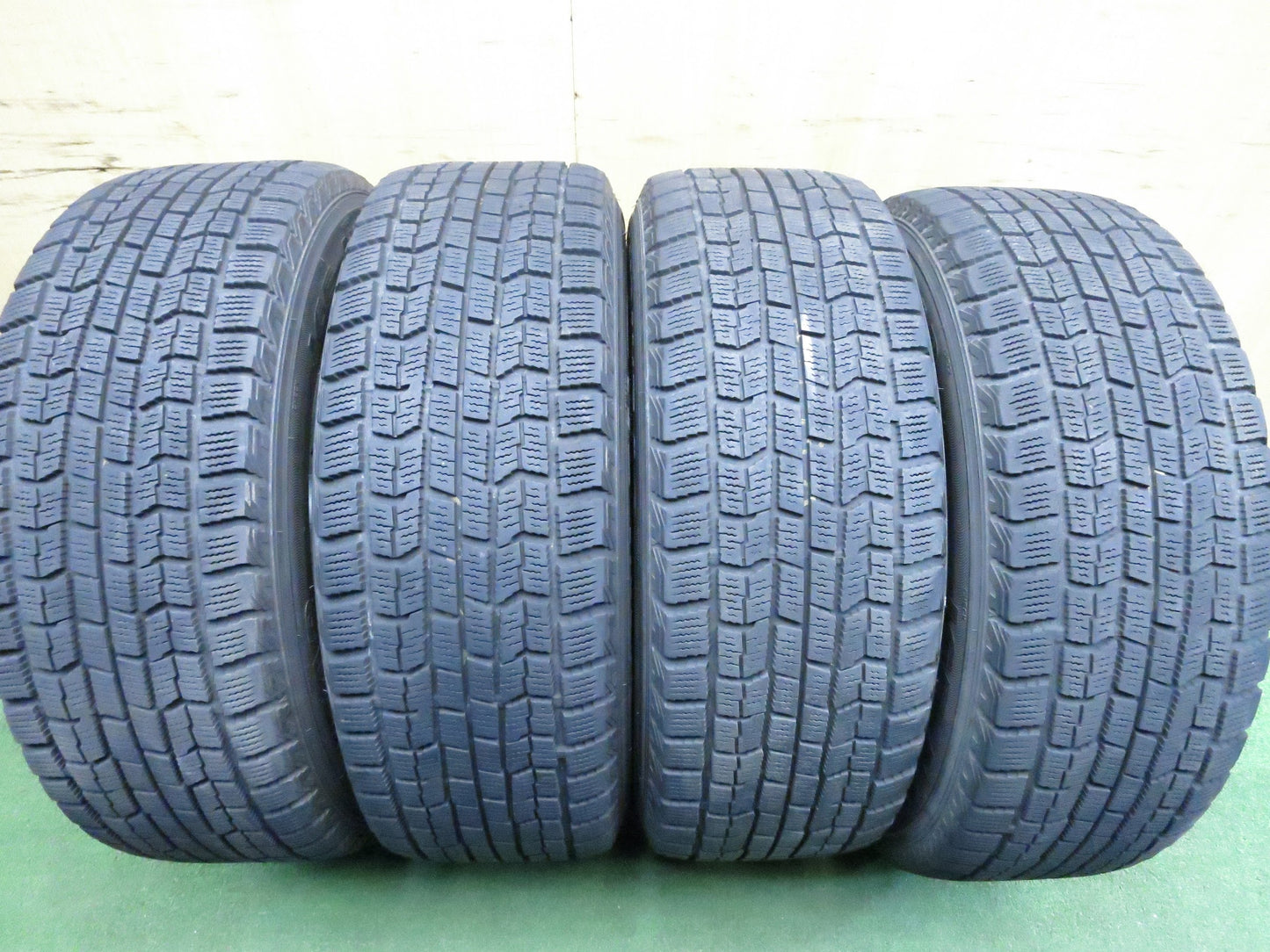 [送料無料]キレイ★トヨタ 20系 アルファード ヴェルファイア 純正 215/65R16 スタッドレス グッドイヤー アイスナビ ZEA 16インチ PCD114.3/5H★3020311Hス