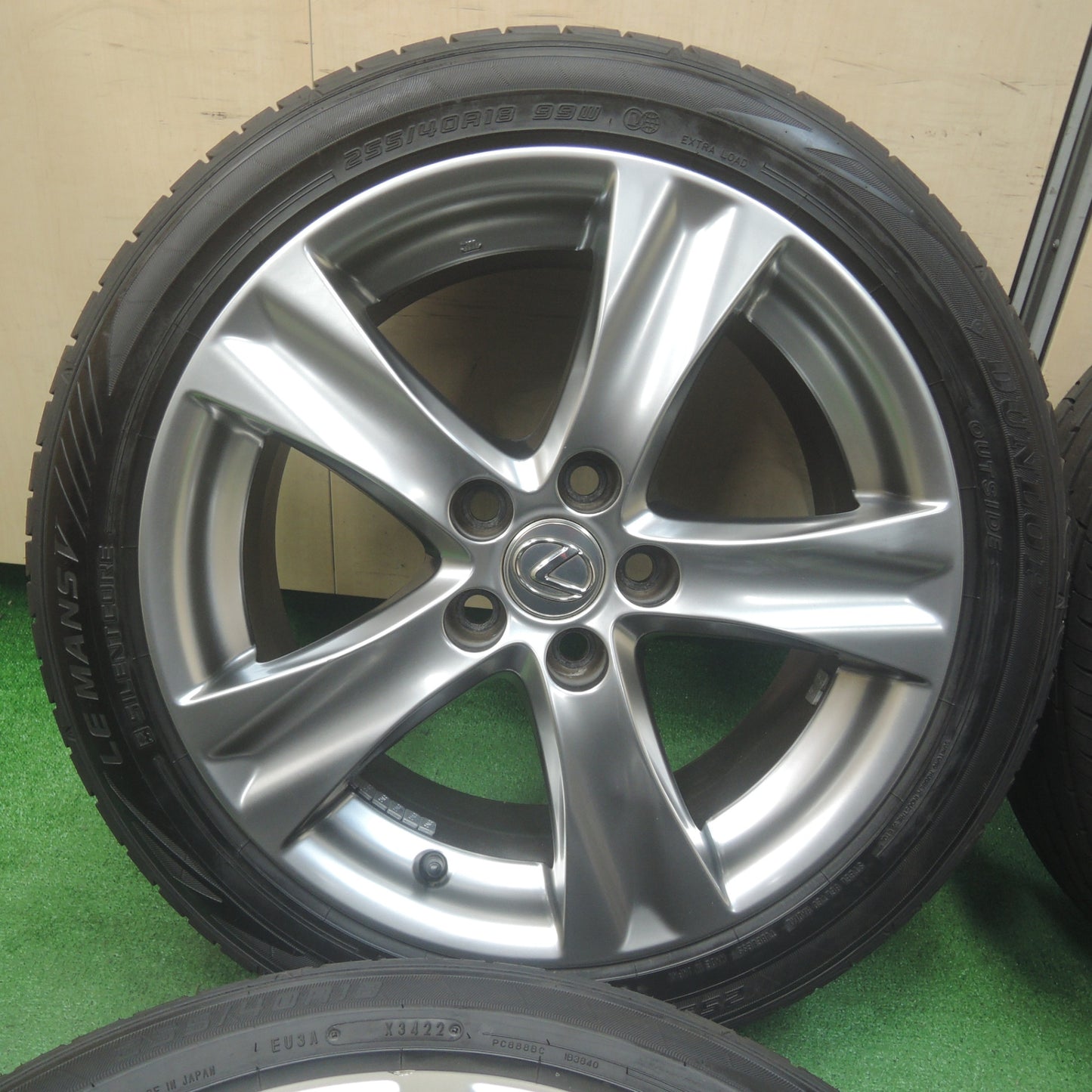 *送料無料*超バリ溝！22年！キレイ！ほぼ10分★レクサス IS250 純正 225/40R18 255/40R18 トーヨー ナノエナジー3プラス ダンロップ LE MANS V PCD114.3/5H★4011701SYノ
