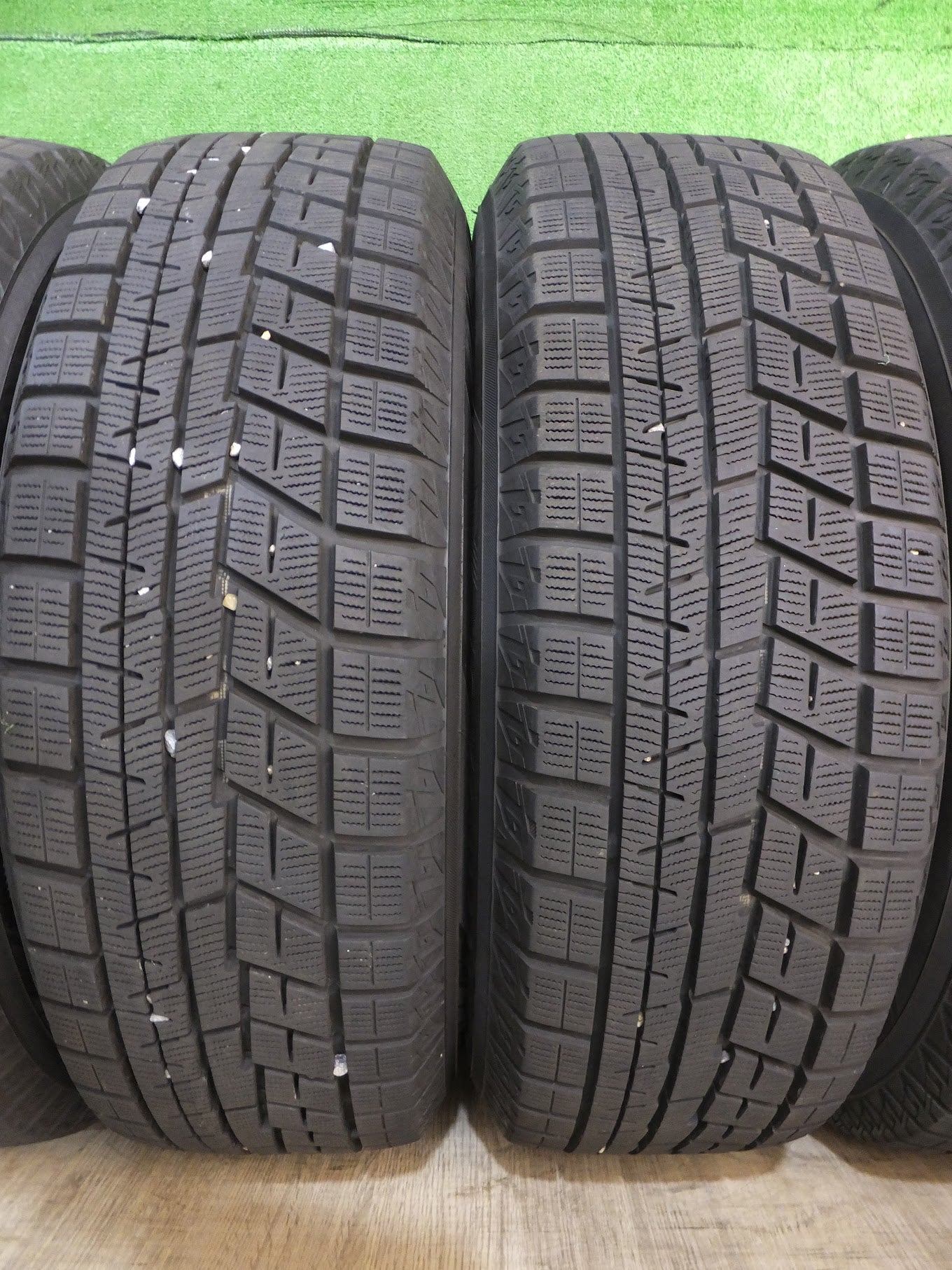 [送料無料]超バリ溝！キレイ！9.5分以上★スタッドレス 195/65R15 ヨコハマ アイスガード iG60 JOKER ジョーカー 15インチ PCD114.3/5H★2080816Hス