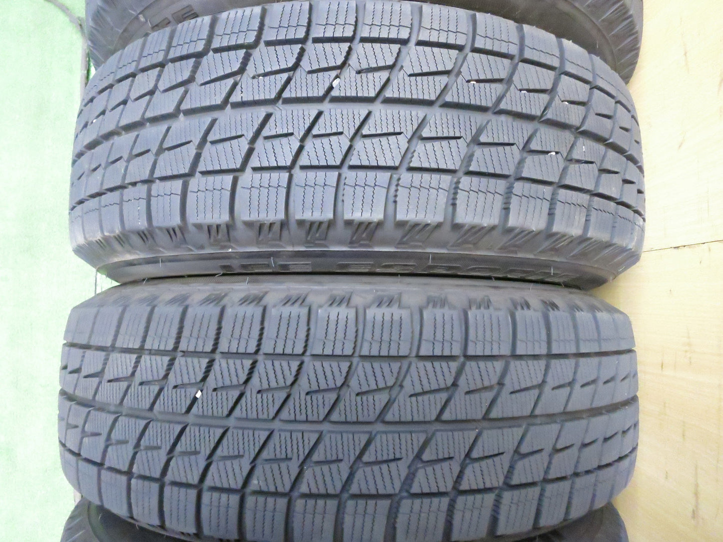 [送料無料]バリ溝！21年！キレイ！9.5分★スタッドレス 195/65R15 アイスエスポルテ Grave 社外 アルミ 15インチ PCD114.3/5H★3012509Hス