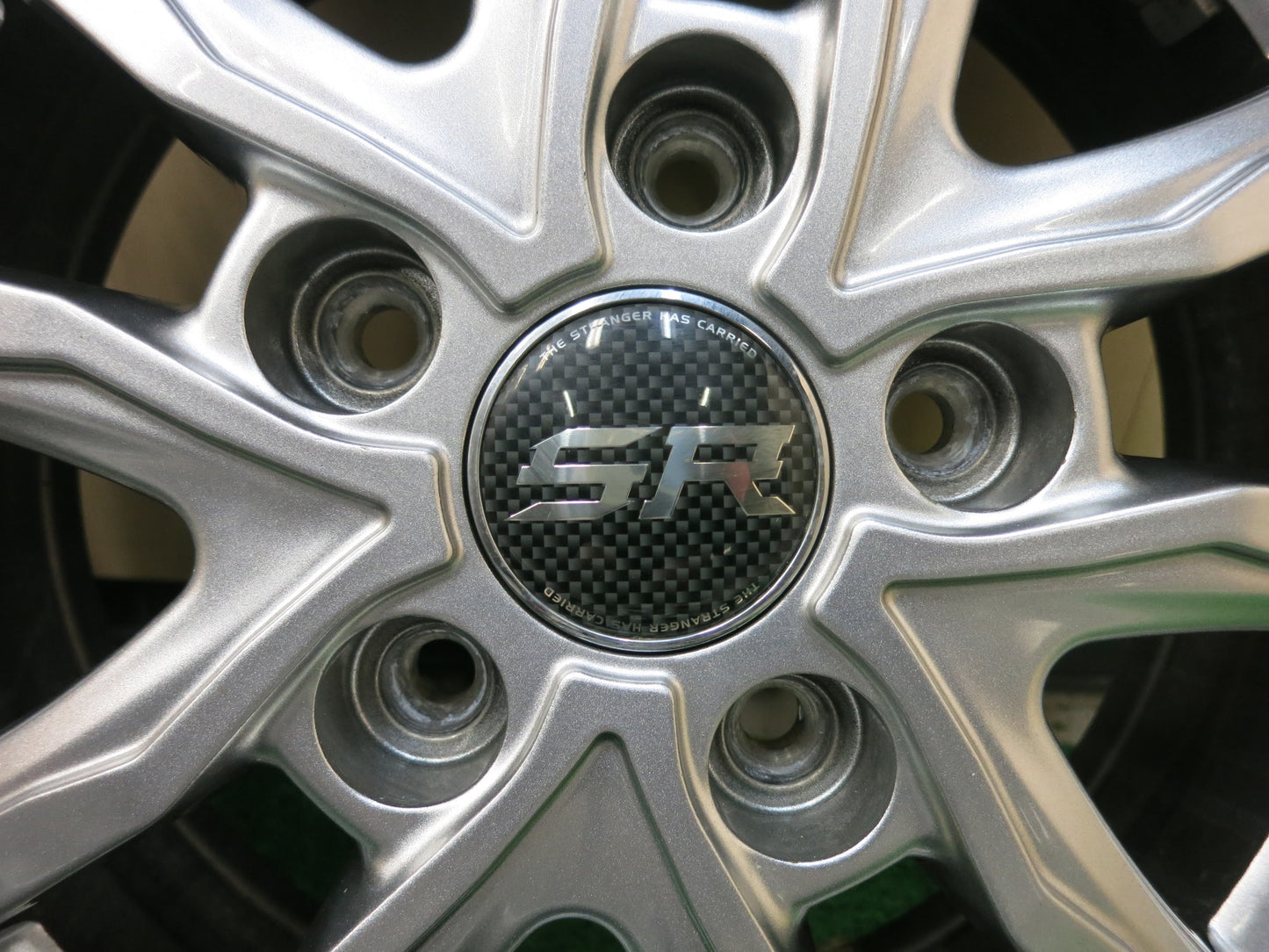 [送料無料]バリ溝！20年！綺麗！9.5分★スタッドレス 185/60R15 インターステート デュレーション30 STRANGER ストレンジャー 15インチ PCD114.3/5H★3020102ヒス