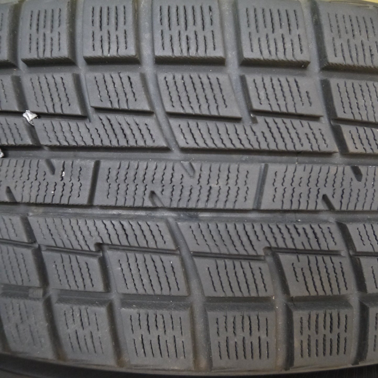 *送料無料*バリ溝！9.5分★スタッドレス 185/60R15 ヨコハマ アイスガード iG30 JENEIGE 15インチ PCD100/5H★3102701Hス