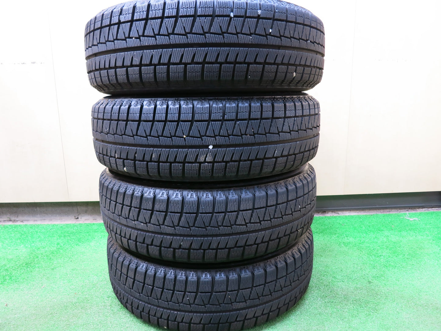 [送料無料]バリ溝！19年！キレイ！9分★スタッドレス 175/65R15 ブリヂストン アイスパートナー2 TOPRUN トップラン 15インチ PCD100/4H★2120905ヒス