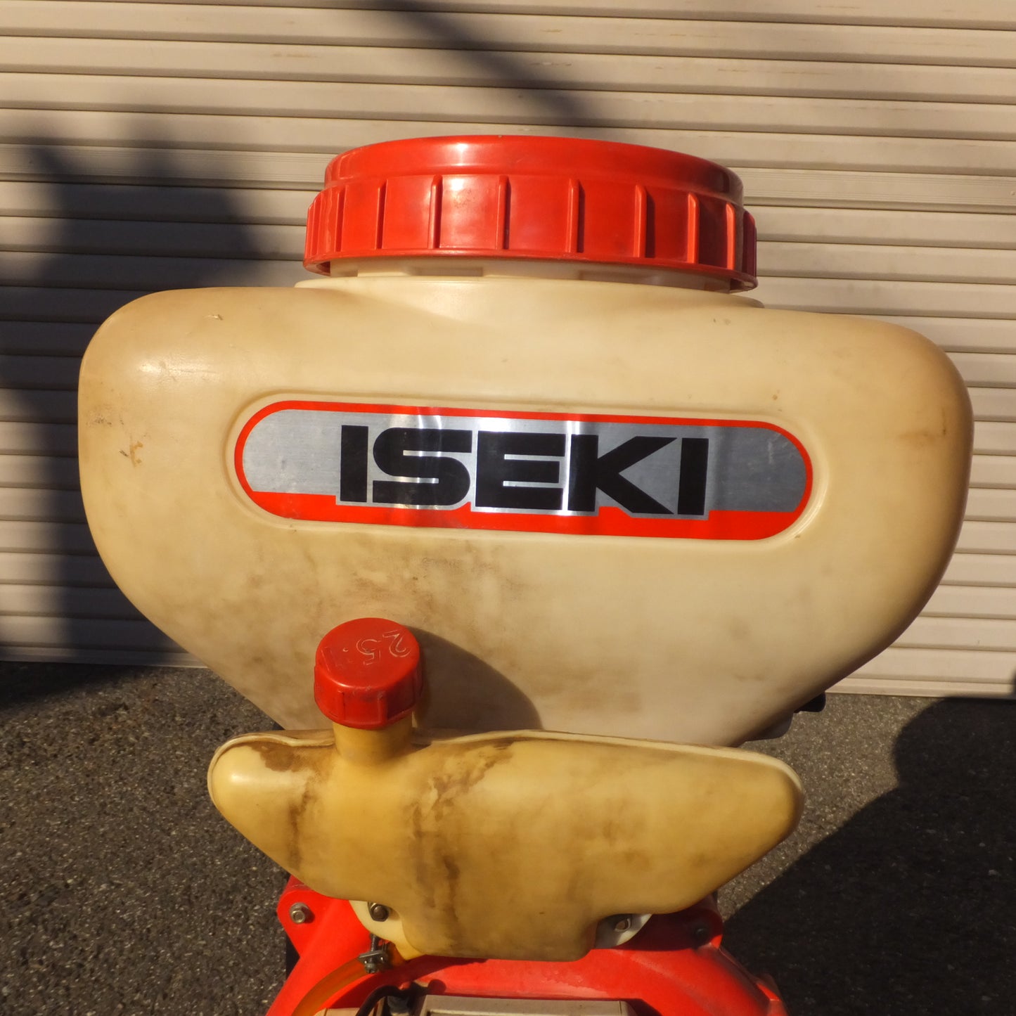 *送料無料*岐阜発★井関農機 ISEKI 背負い式エンジン散布機 エレックエンジン ID-503L★