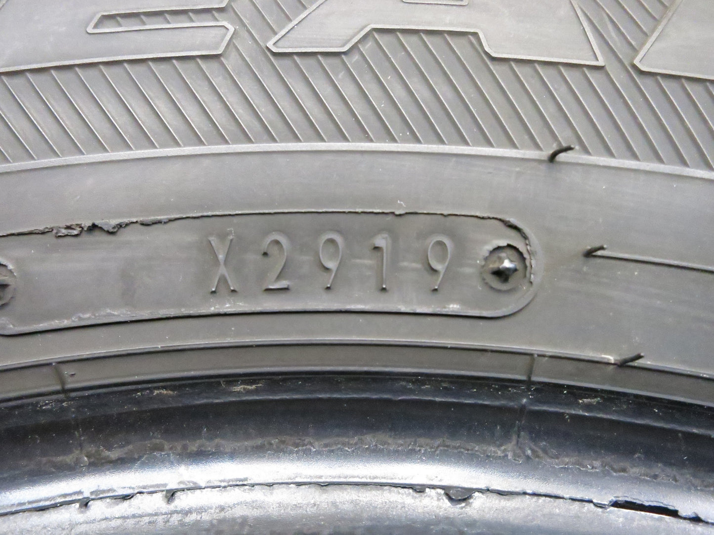 [送料無料]4本価格！19年★スタッドレス 195/65R15 グッドイヤー アイスナビ6 タイヤ 15インチ ノア ヴォクシー プリウス 等★3010601Hスタ