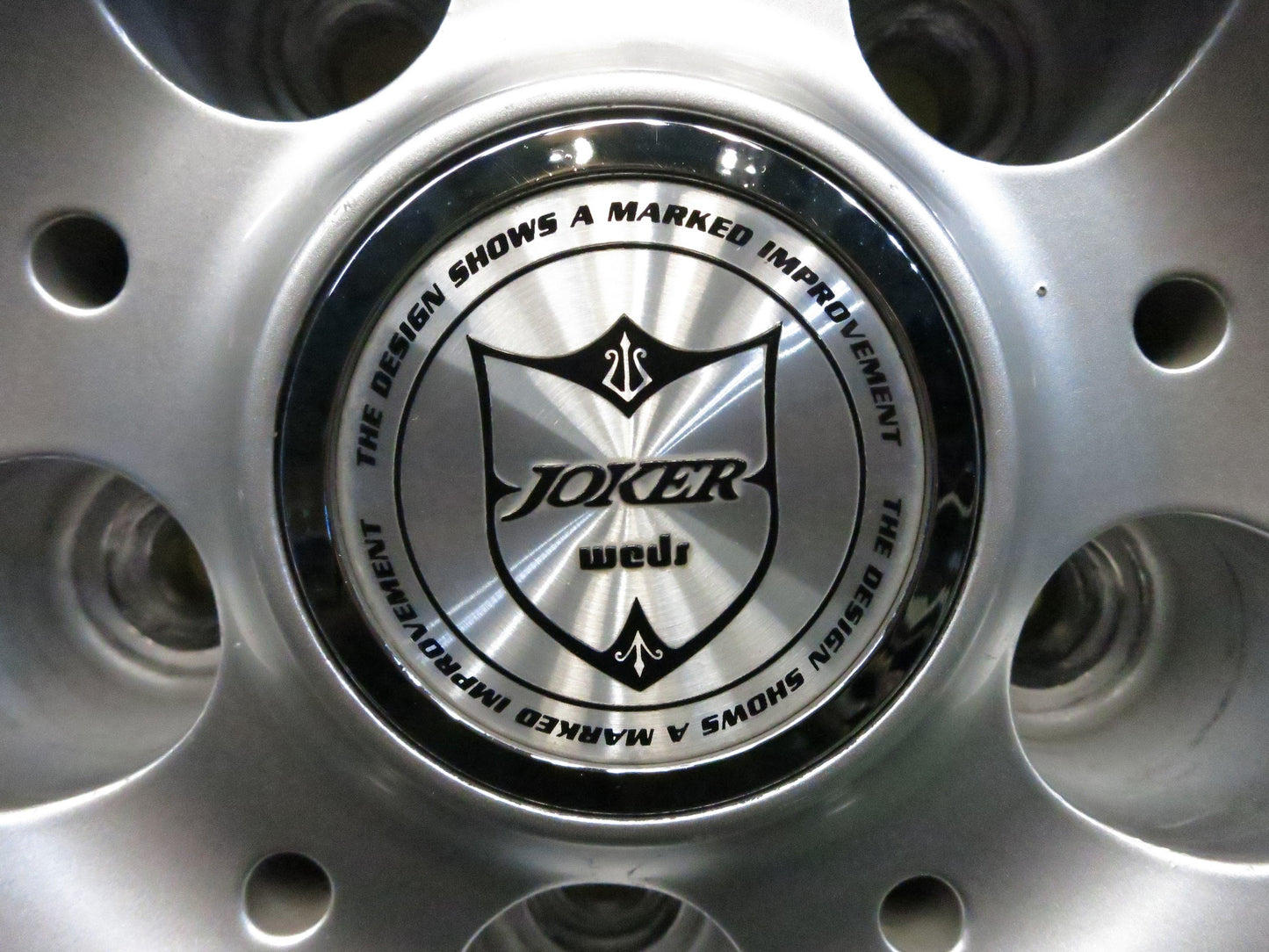 [送料無料]バリ溝！19年！キレイ！8.5分★スタッドレス 225/65R17 ピレリ アイスアシンメトリコ プラス JOKER ジョーカー 17インチ PCD114.3/5H★3021405Hス
