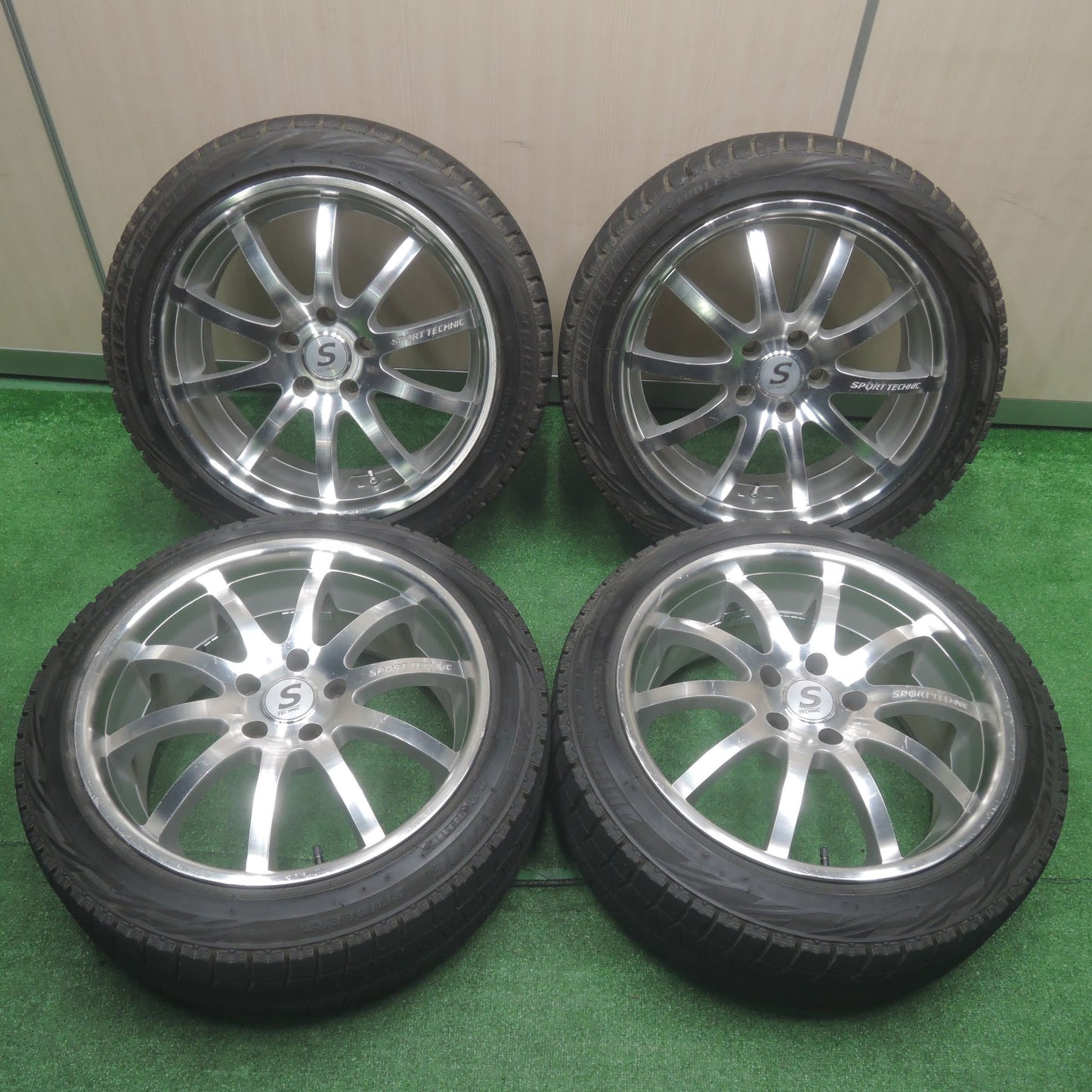 [送料無料]4本価格★スタッドレス SPORT TECHNIC 225/45R18 ブリヂストン ブリザック REVO GZ アルミ 18インチ PCD114.3/5H★3091206SYス
