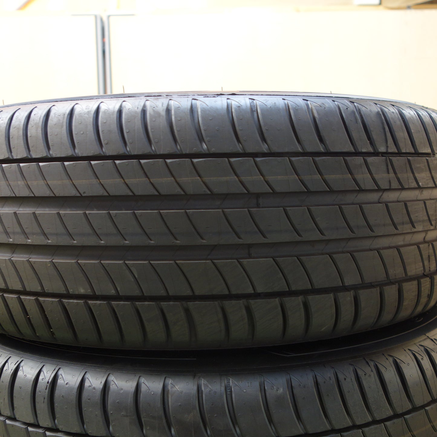 *送料無料*新車外し！23年★トヨタ C-HR 純正 225/50R18 ミシュラン プライマシー3 18インチ PCD114.3/5H CHR★3101003HHノ