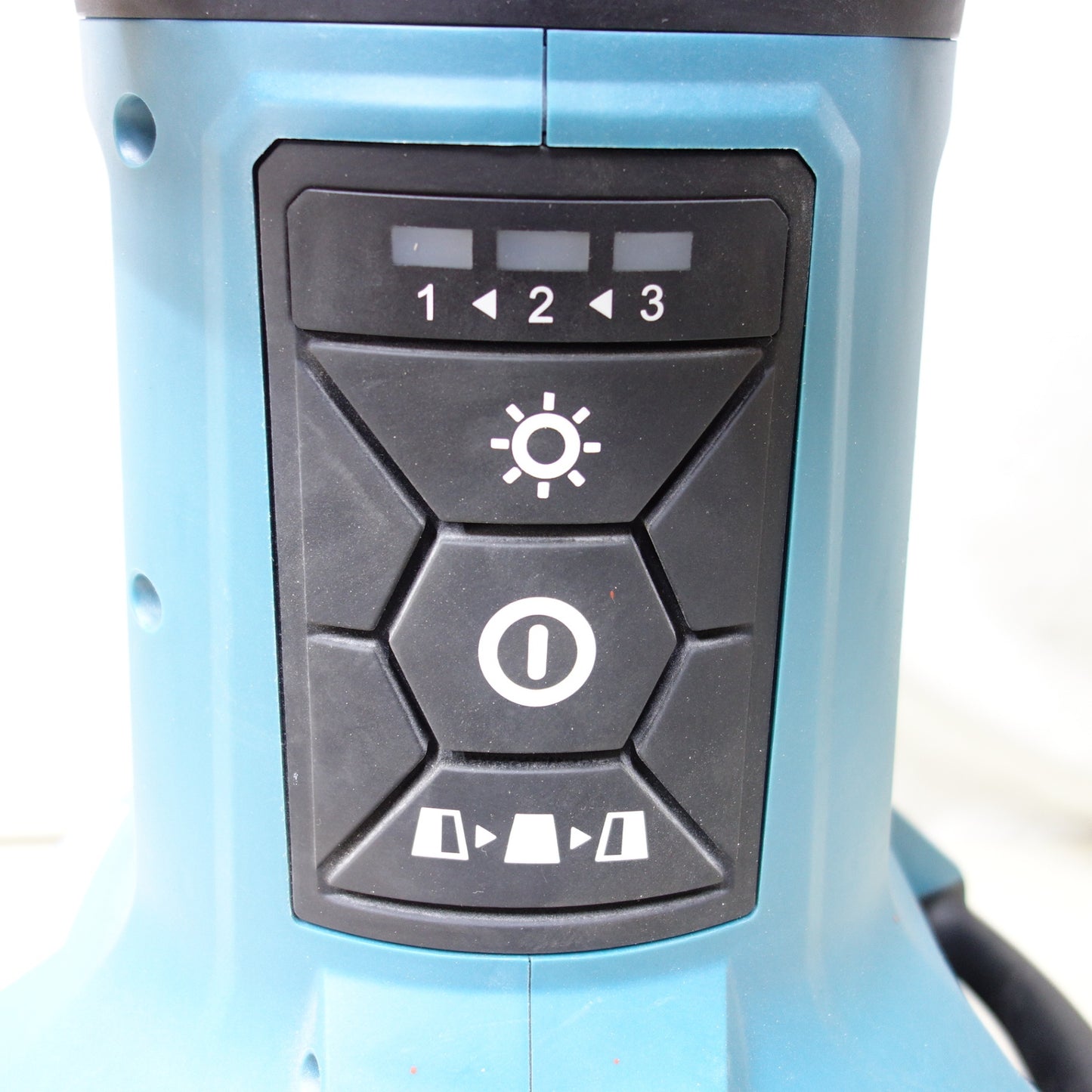 [送料無料] ◆makita マキタ 充電式エリアライト ML810 14.4V/18V 照射現場ライト 作業灯 照明 AC100V 本体のみ◆