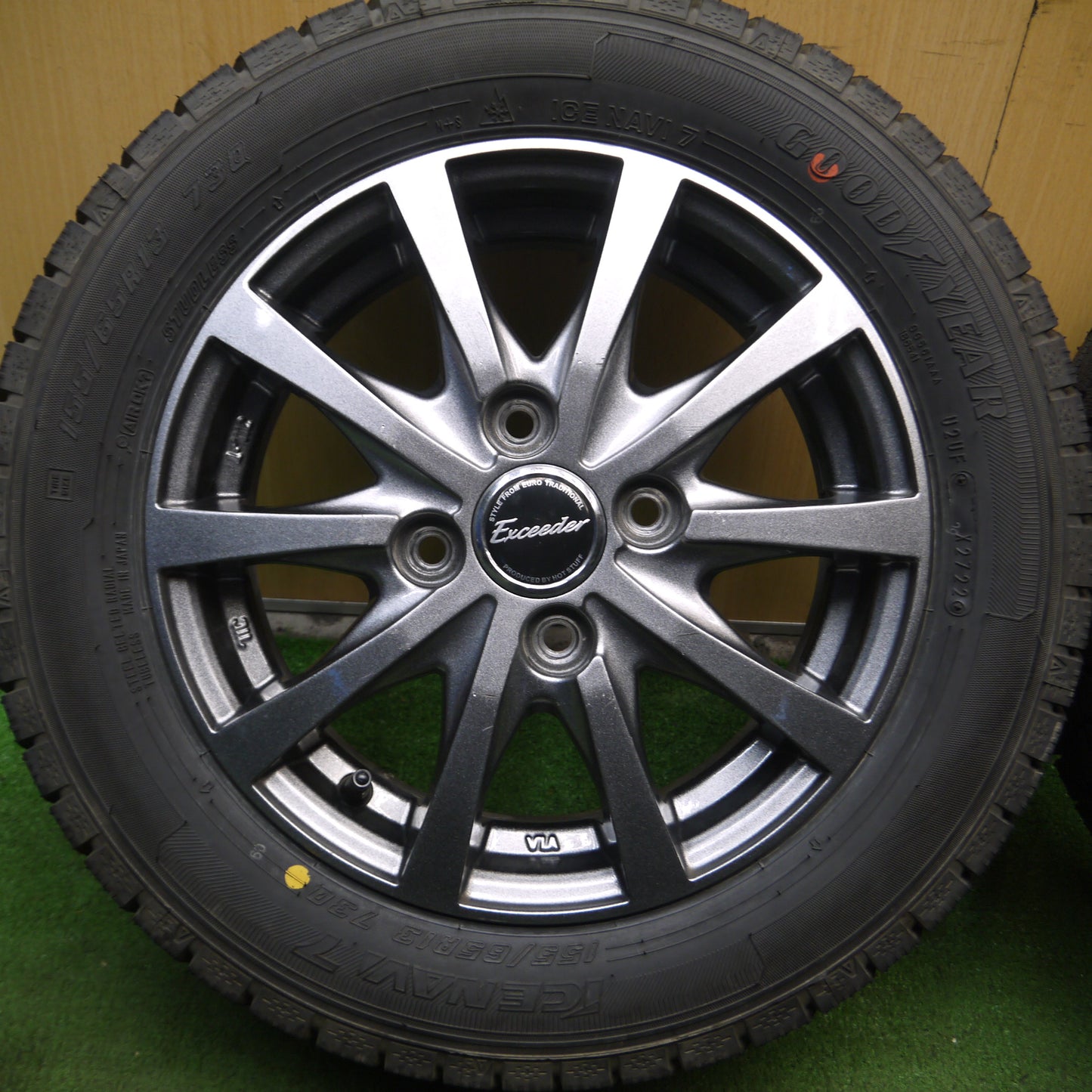 *送料無料*バリ溝！22年！9.5分★スタッドレス 155/65R13 グッドイヤー アイスナビ7 Exceeder エクシーダー 13インチ PCD100/4H★3102301Hス
