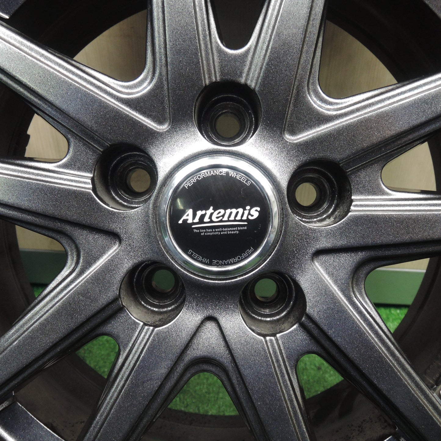 *送料無料*バリ溝！21年！キレイ！9分★スタッドレス 185/60R15 カプセン Snowshoes AW33 Artemis アルテミス 15インチ PCD100/5H★3111713NJス