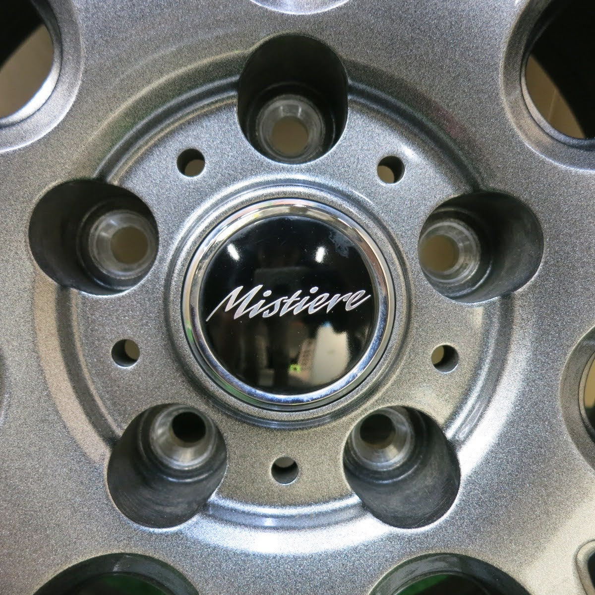 [送料無料]バリ溝！21年！キレイ！9.5分★スタッドレス 215/60R17 ダンロップ ウインターマックス 03 Mistiere ミスティーレ 17インチ PCD114.3/5H★3061910ヒス