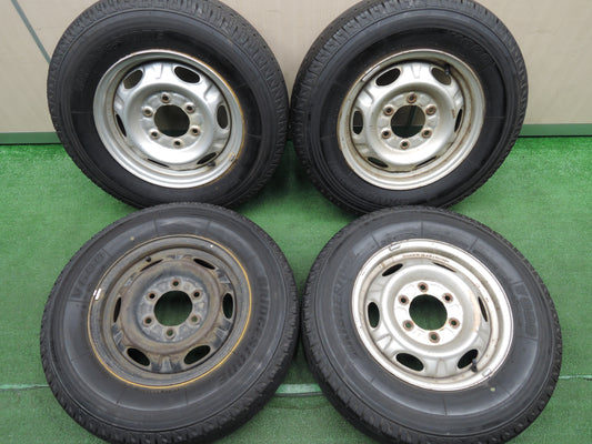*送料無料*バリ溝！9分★日産 キャラバン 純正 スチール 195/80R15 107/105L ブリヂストン V600 15インチ PCD139.7/6H★3112515HAノ