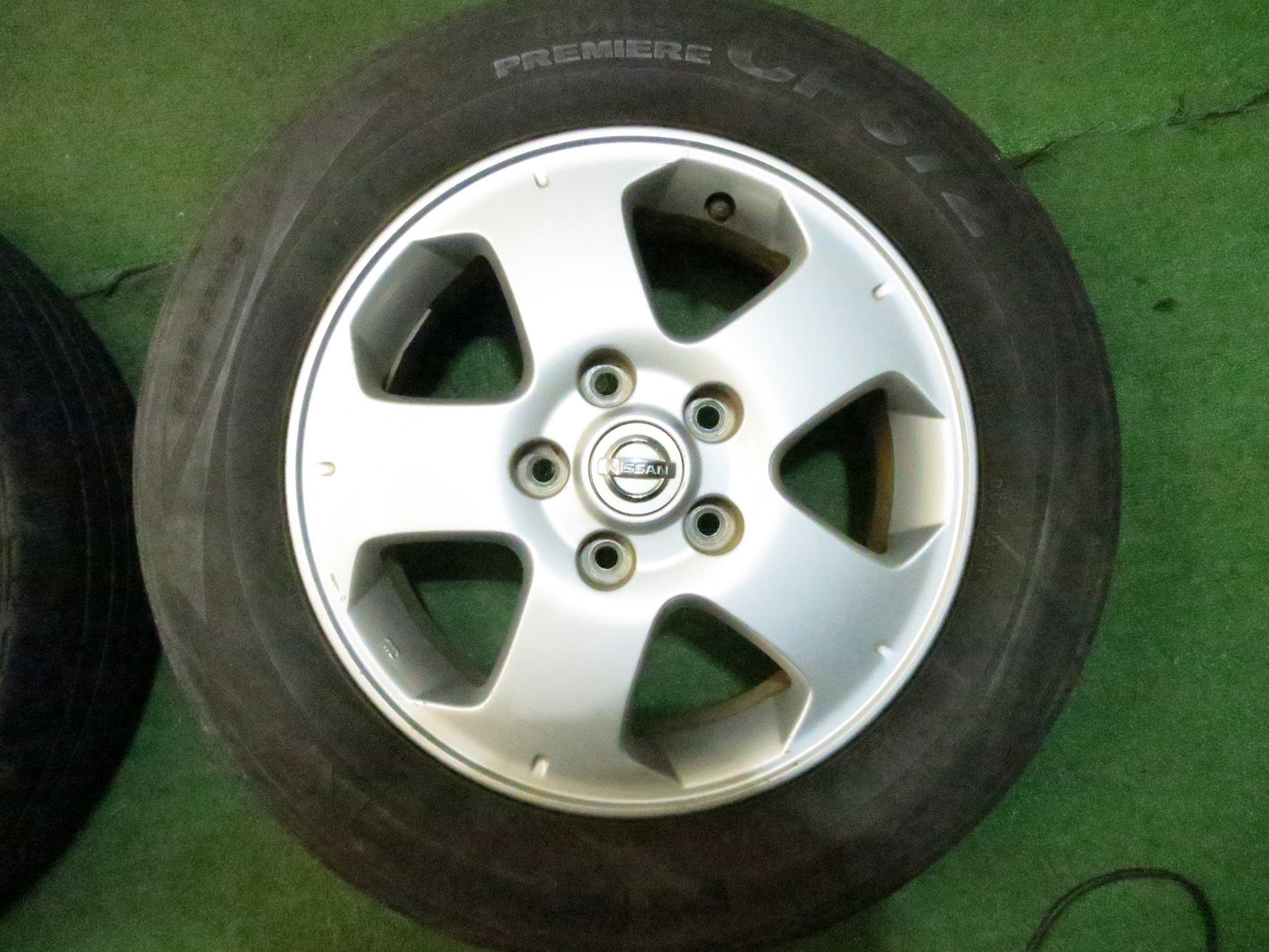 [送料無料]4本価格★日産 セレナ 純正 195/65R15 ネクセン CP672 15インチ PCD114.3/5H★3030802Hノ
