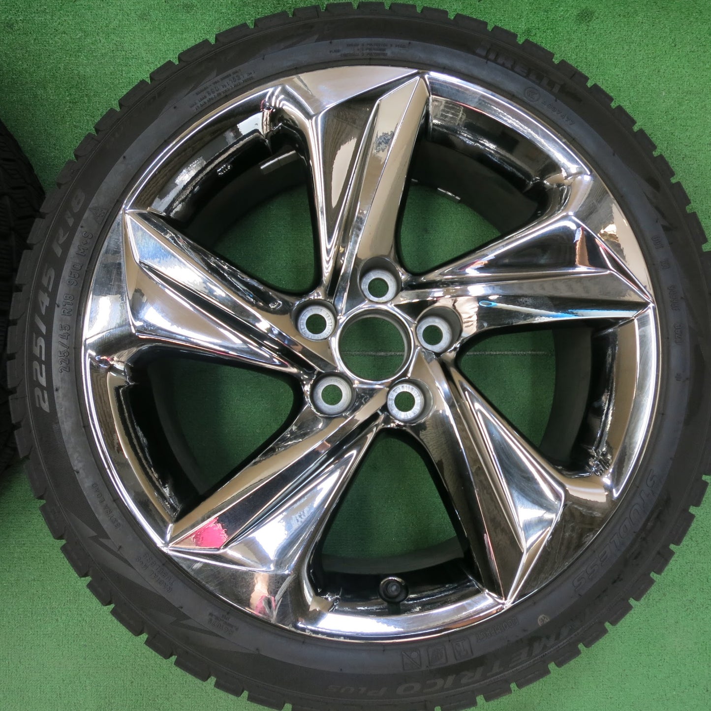 [送料無料]4本価格！21年★トヨタ 220系 クラウン RS 純正 225/45R18 スタッドレス ピレリ アイスアシンメトリコ プラス 18インチ PCD114.3/5H★3052005ヒス
