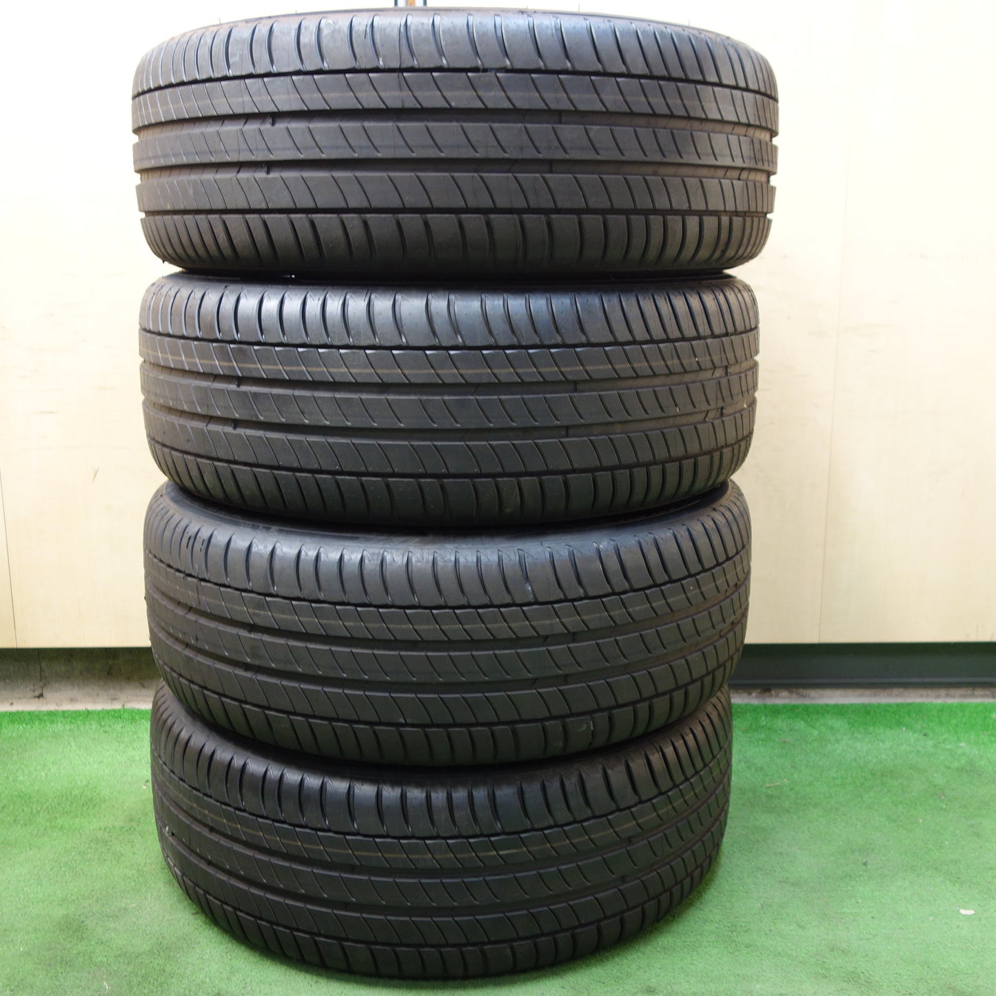 *送料無料*新車外し！23年★トヨタ C-HR 純正 225/50R18 ミシュラン プライマシー3 18インチ PCD114.3/5H CHR★3101003HHノ