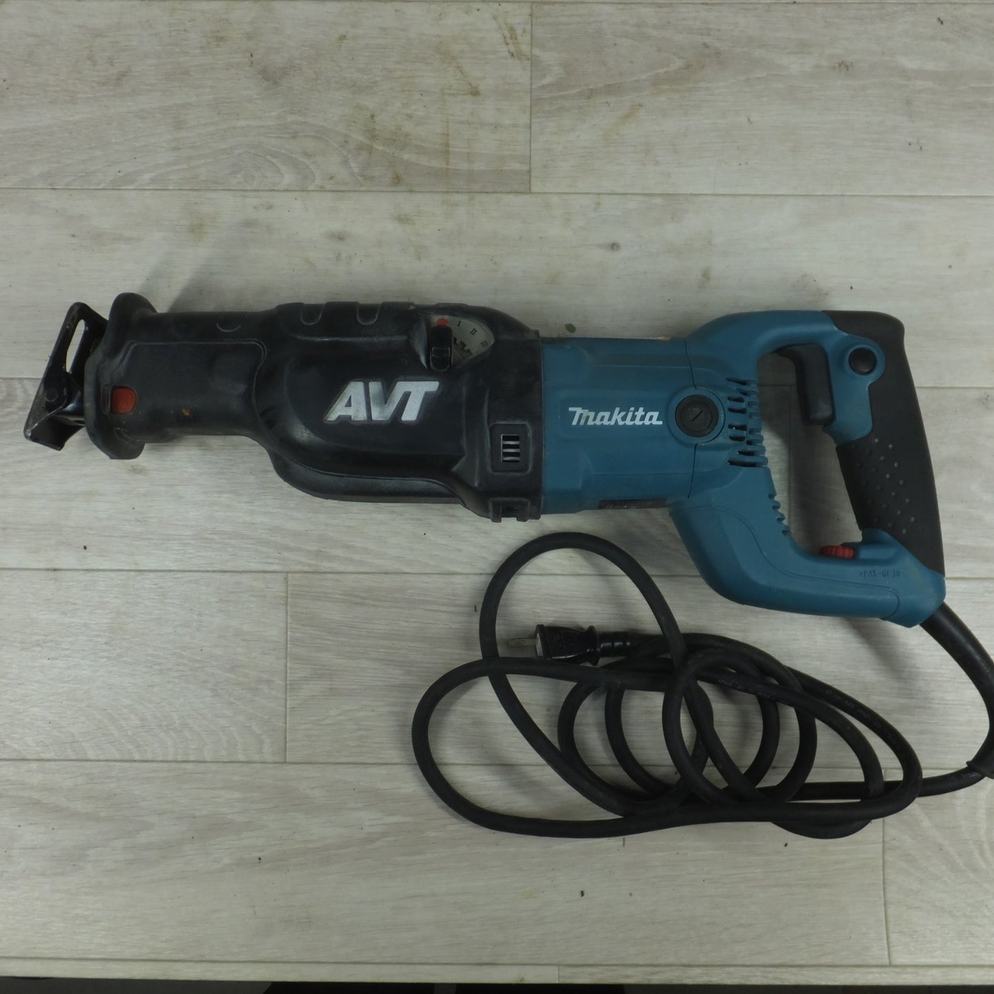 [送料無料] ◆makita マキタ レシプロソー JR3070CT セーバソー 無段変速 切断機 電動工具 100V 50/60Hz◆