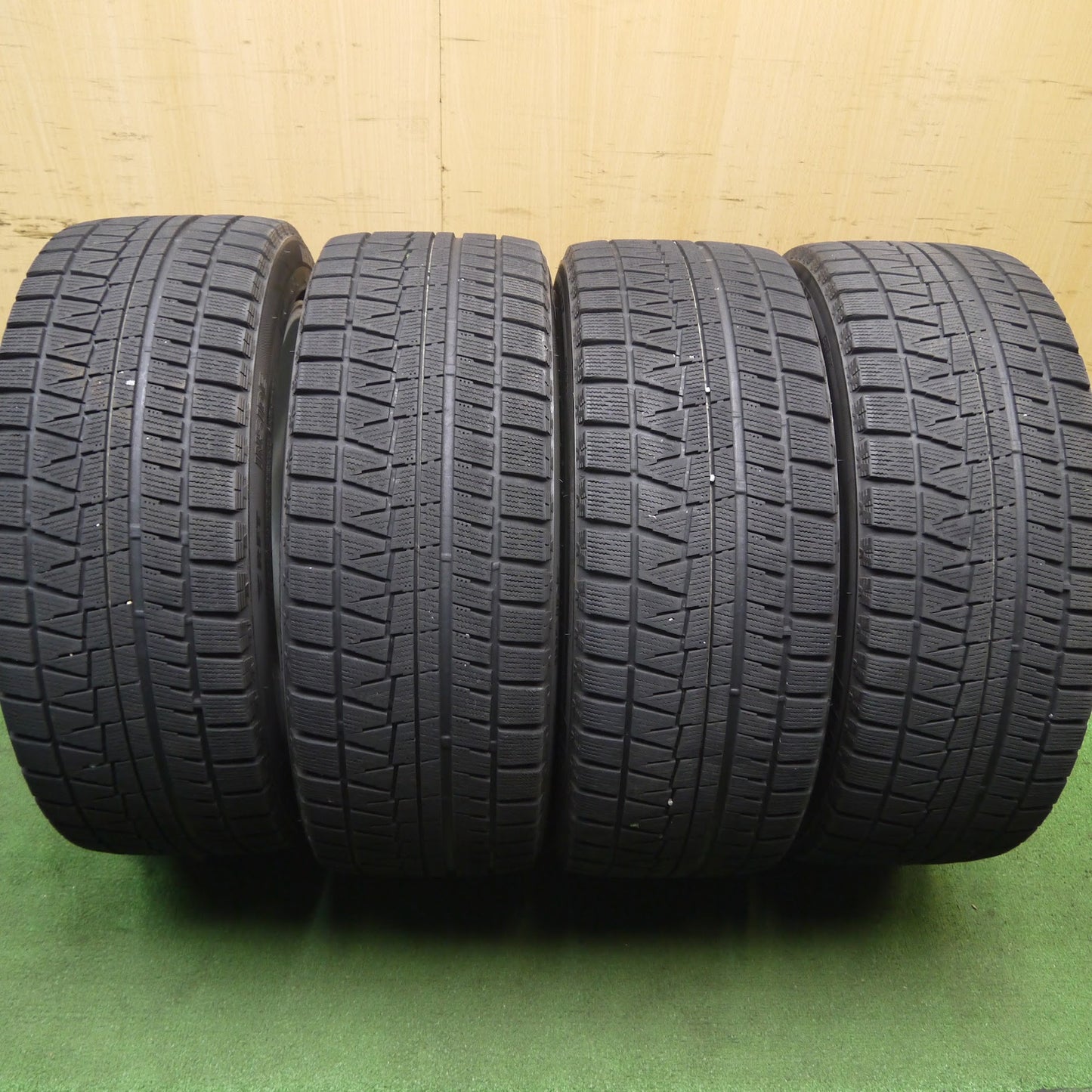 [送料無料]4本価格★BMW アウディ 等 AGA 245/45R18 スタッドレス TAS ブリヂストン ブリザック RFT 18インチ PCD112/5H★3070311Hス