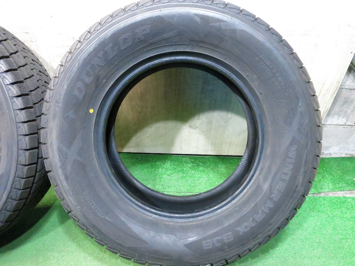 [送料無料]ほぼ未使用！18年★スタッドレス 265/65R17 ダンロップ ウインターマックス SJ8 17インチ タイヤ ランクル プラド サーフ FJクルーザー等★2122302Hスタ