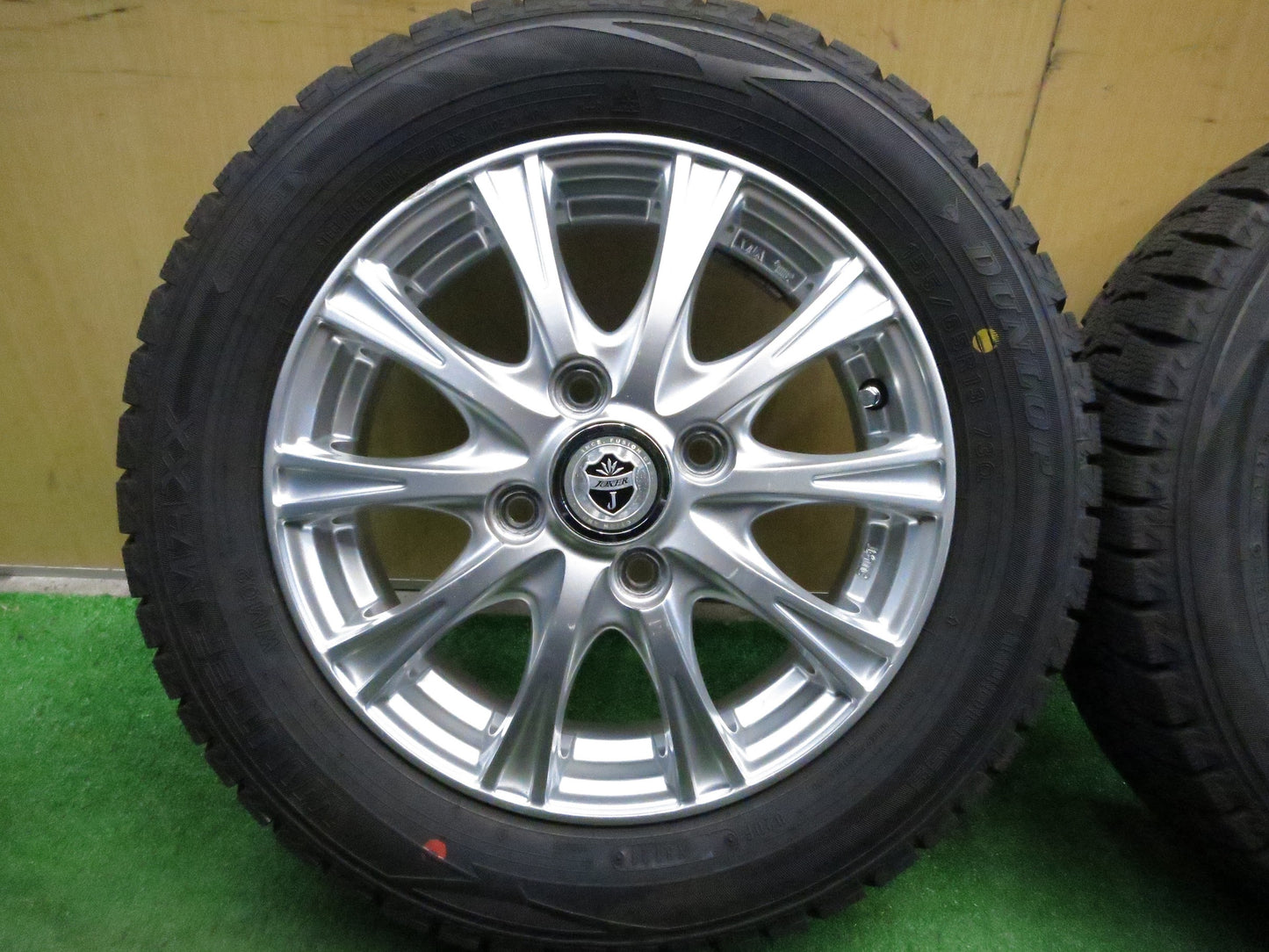 [送料無料]超バリ溝！21年！ほぼ10分★スタッドレス 155/65R13 ダンロップ ウインターマックス WM02 JOKER weds ジョーカー 13インチ PCD100/4H★3013005Hス