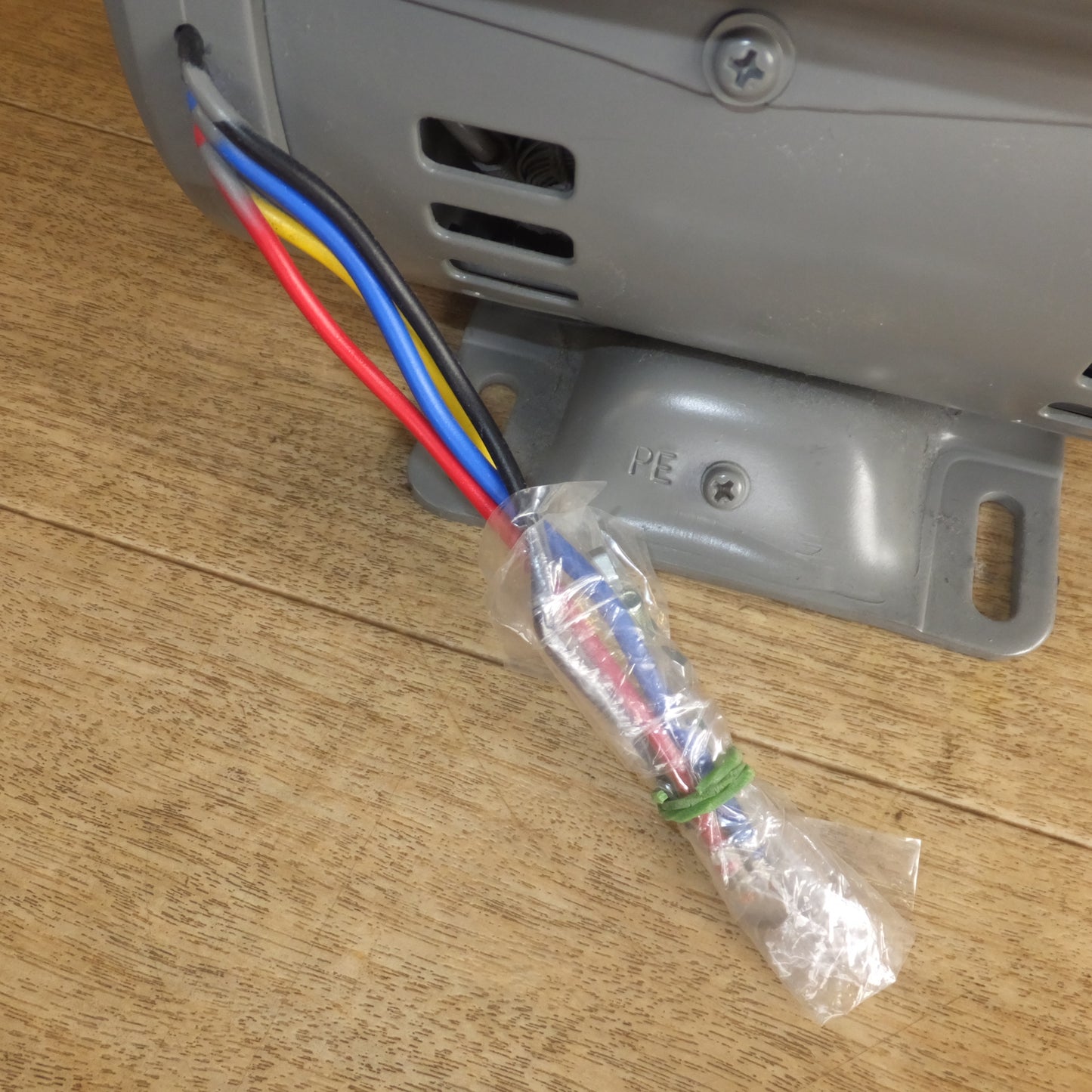 [送料無料]未使用★日立 HITACHI 単相モートル EFOU-KR　100V 50/60Hz 200W POLES 4★