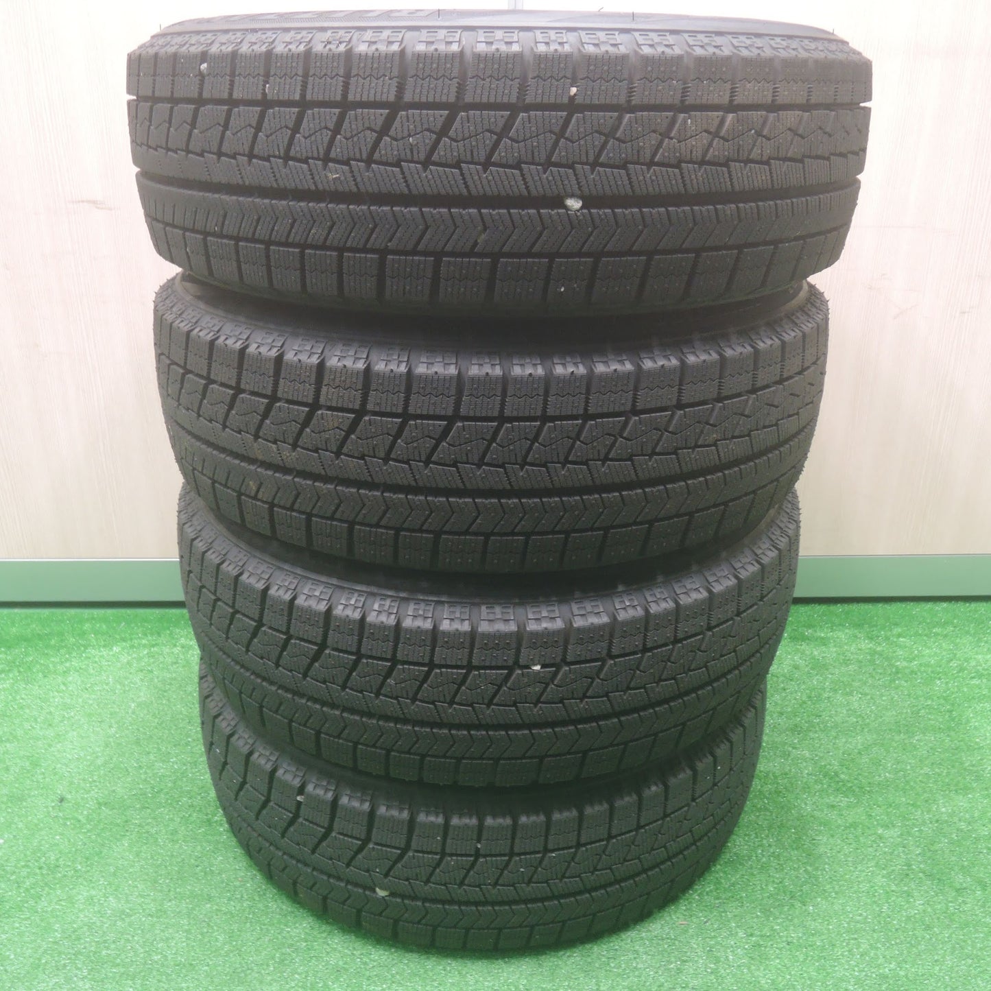 [送料無料]超バリ溝！キレイ！ほぼ10分★スタッドレス 165/65R14 ブリヂストン ブリザック VRX BALMINUM バルミナ 14インチ PCD100/4H★3081506SYス