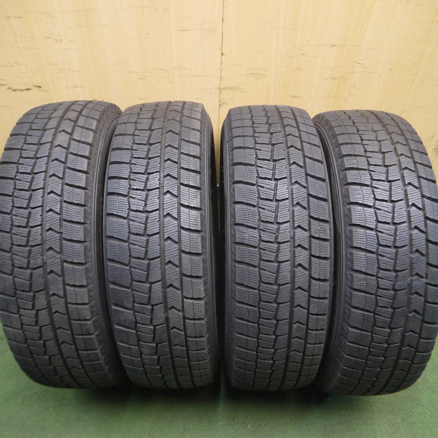 *送料無料*バリ溝！21年！9.5分★トヨタ イスト 純正 スチール 185/65R15 スタッドレス ダンロップ ウインターマックス WM02 PCD100/4H★3102514Hス