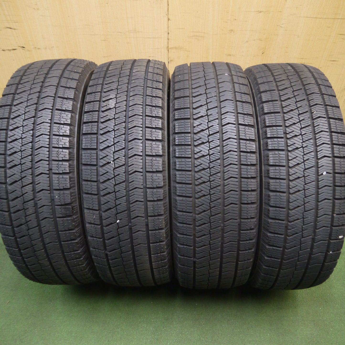 *送料無料*バリ溝！20年！ほぼ10分★トヨタ 160系 カローラ フィールダー 純正 185/55R16 スタッドレス ブリヂストン ブリザック VRX2 PCD100/4H★4012205Hス