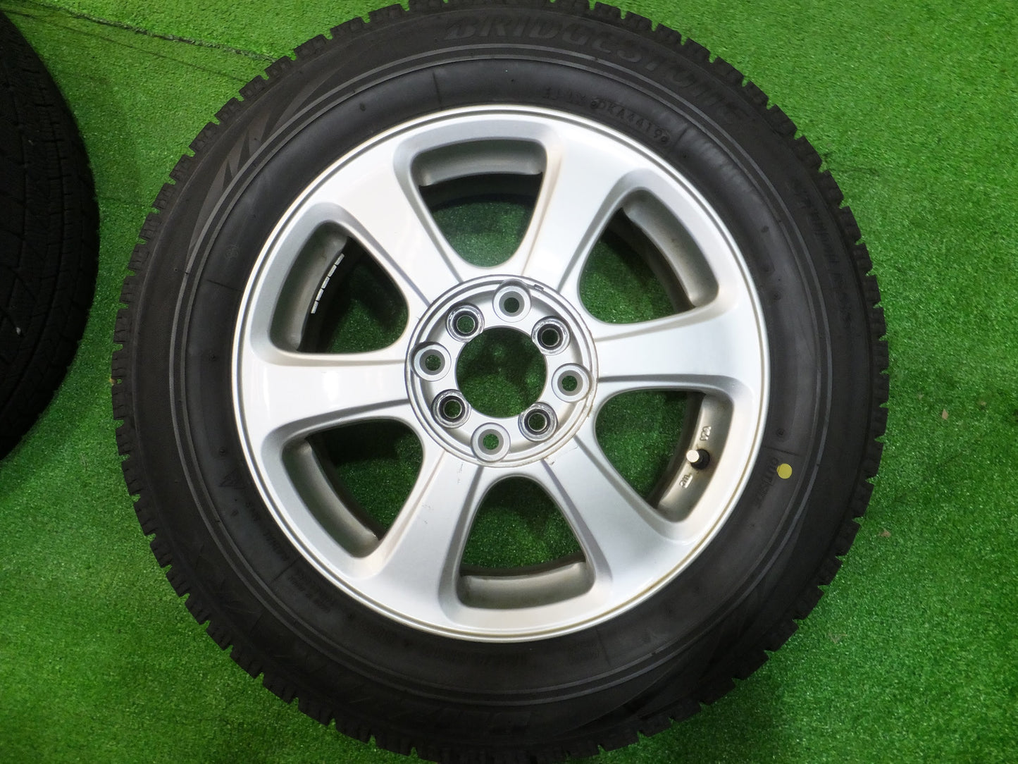 [送料無料]バリ溝！19年！9.5分★スタッドレス 185/65R15 ブリヂストン ブリザック VRX 社外 アルミ ホイール 15インチ PCD100/4H★2080510Hス
