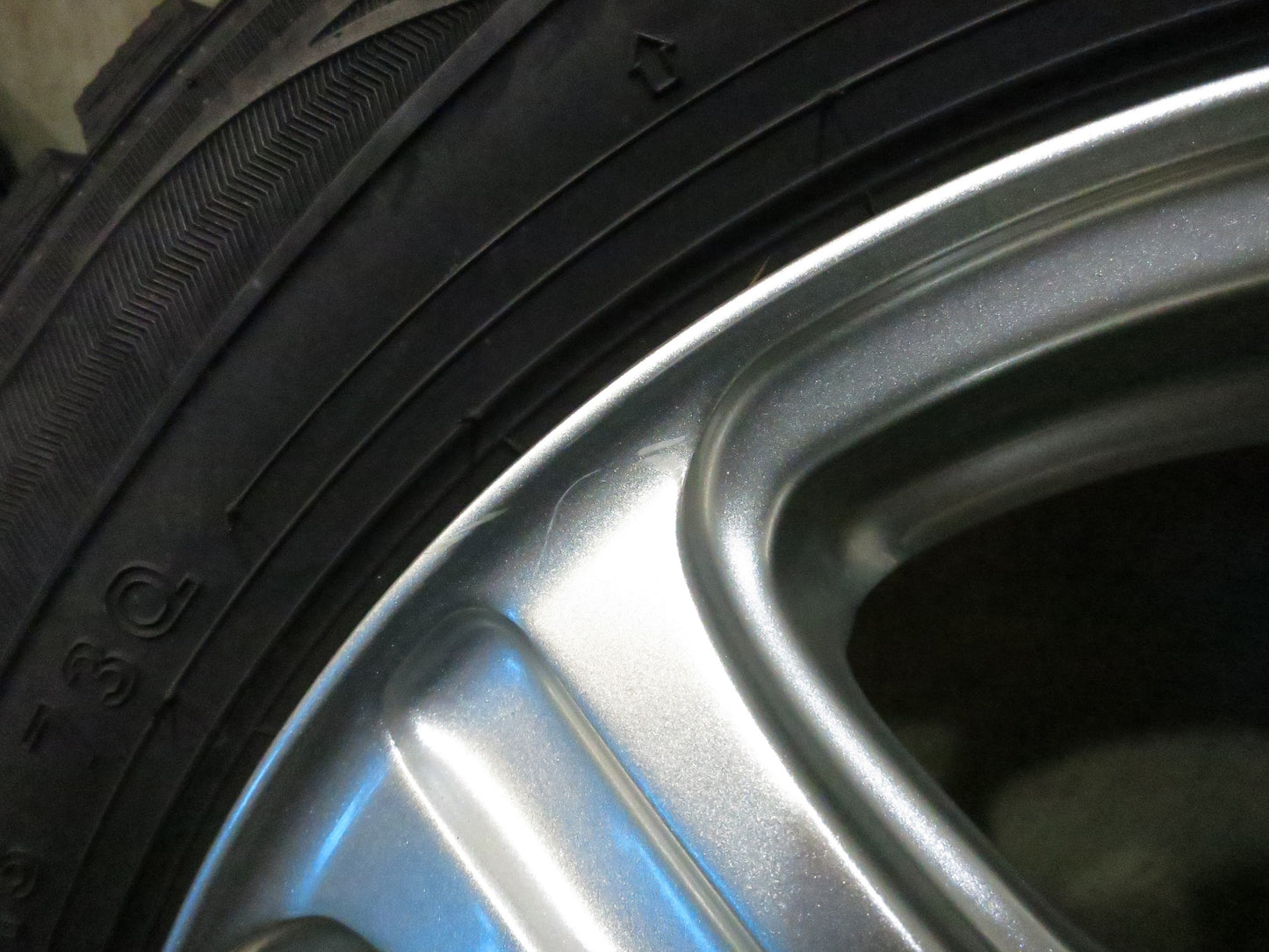 [送料無料]バリ溝！キレイ！9分★スタッドレス 155/65R13 ダンロップ ウインターマックス WM01 FEID 13インチ PCD100/4H★3011804Hス